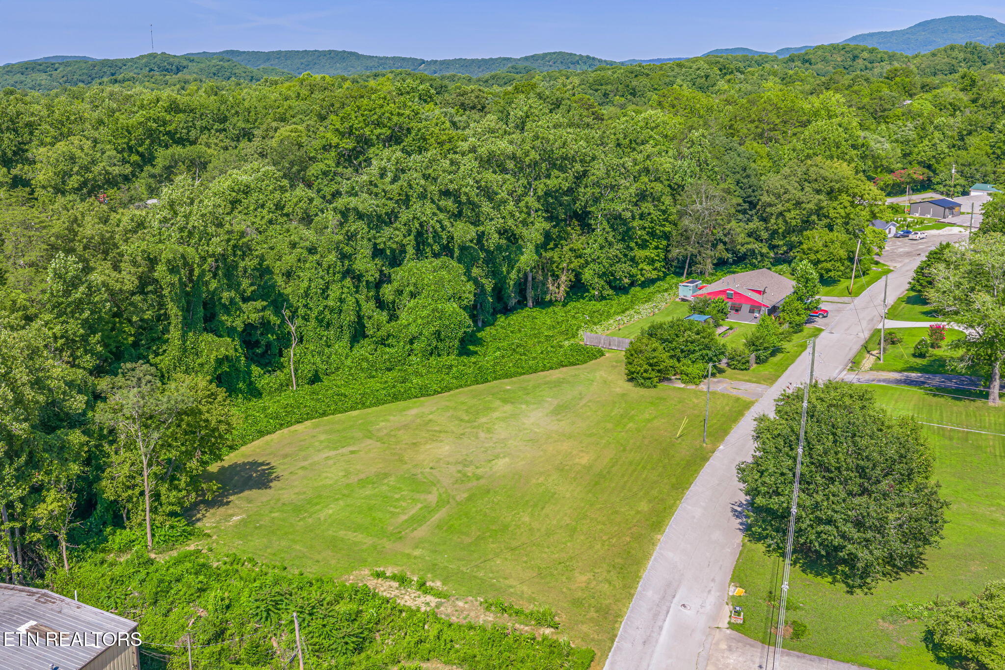 Hannah Drive Oliver Springs TN 37840