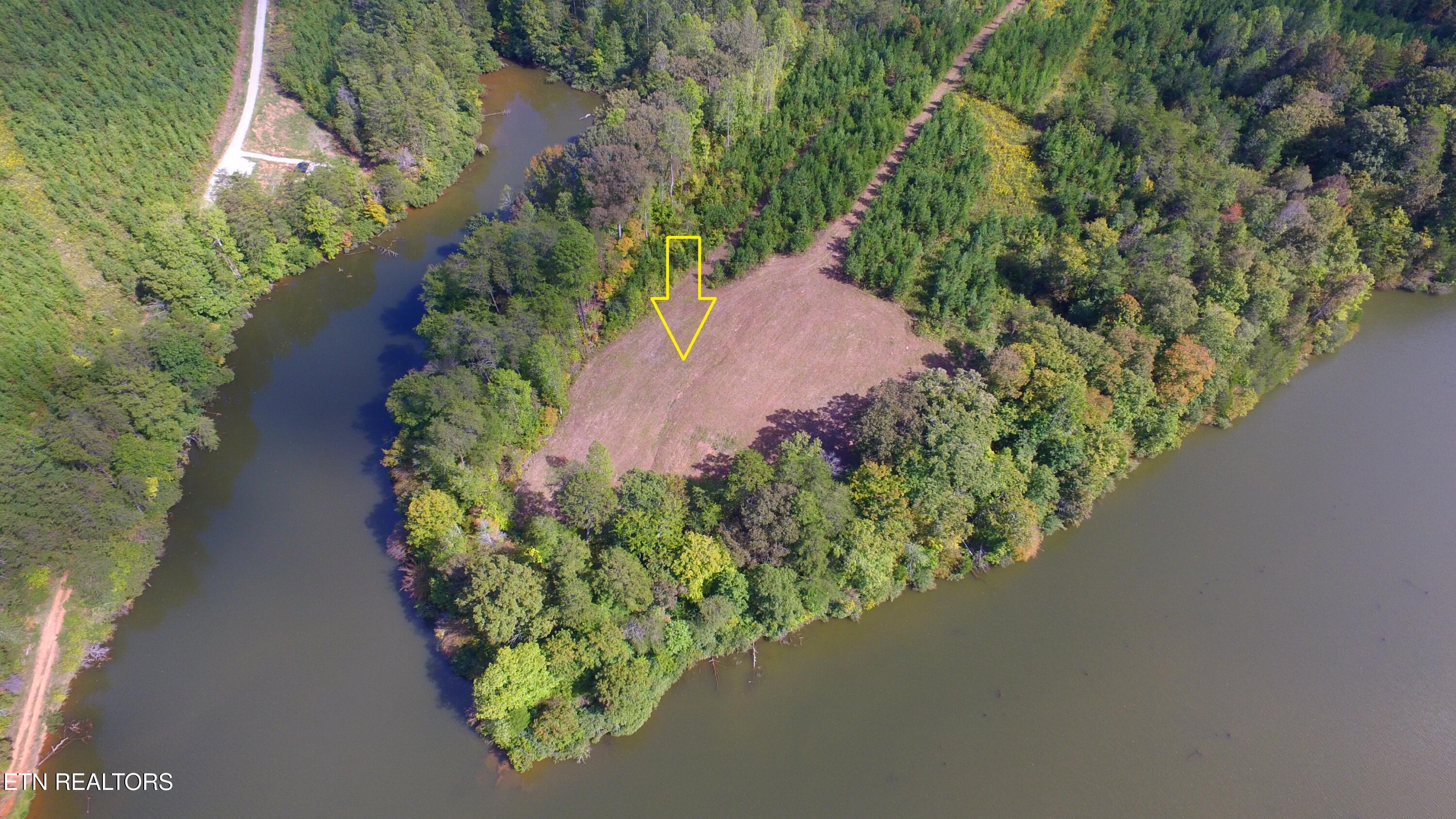 692 Overlook Drive Vonore TN 37885