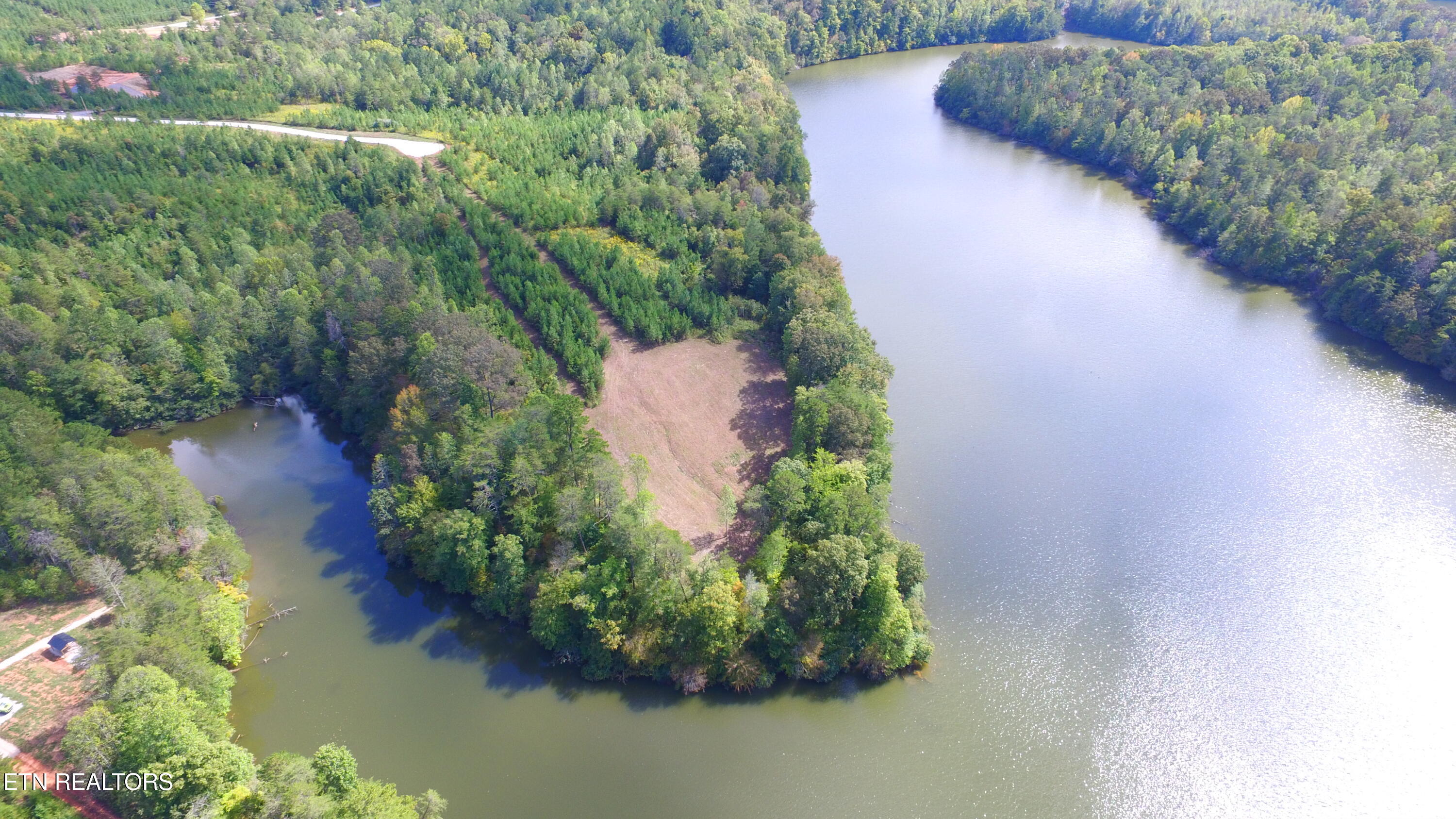 692 Overlook Drive Vonore TN 37885