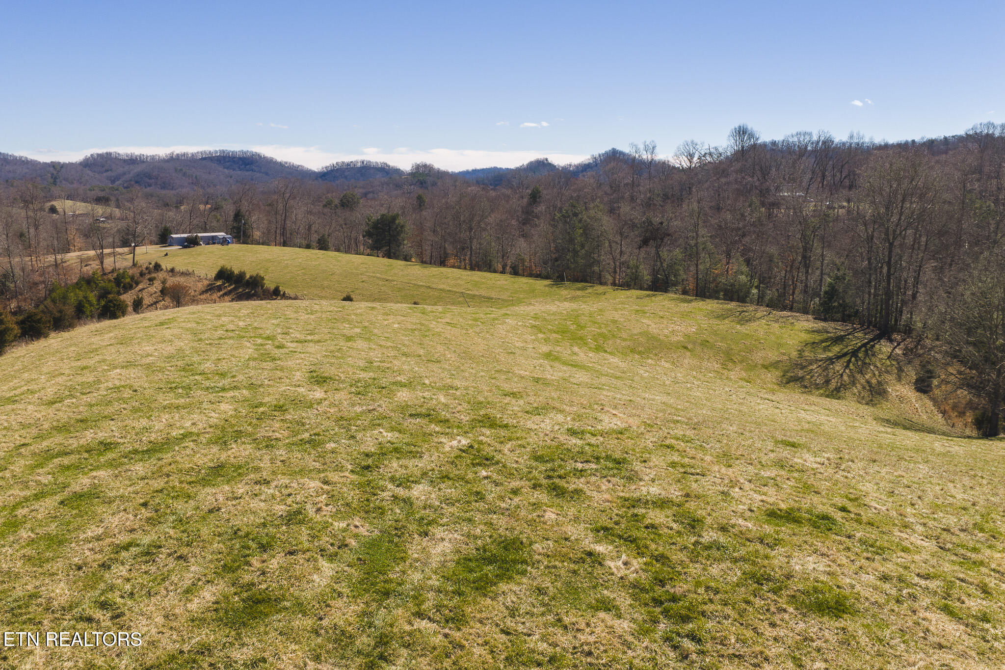 100 Acres Sutton Hollow Road Sneedville TN 37869