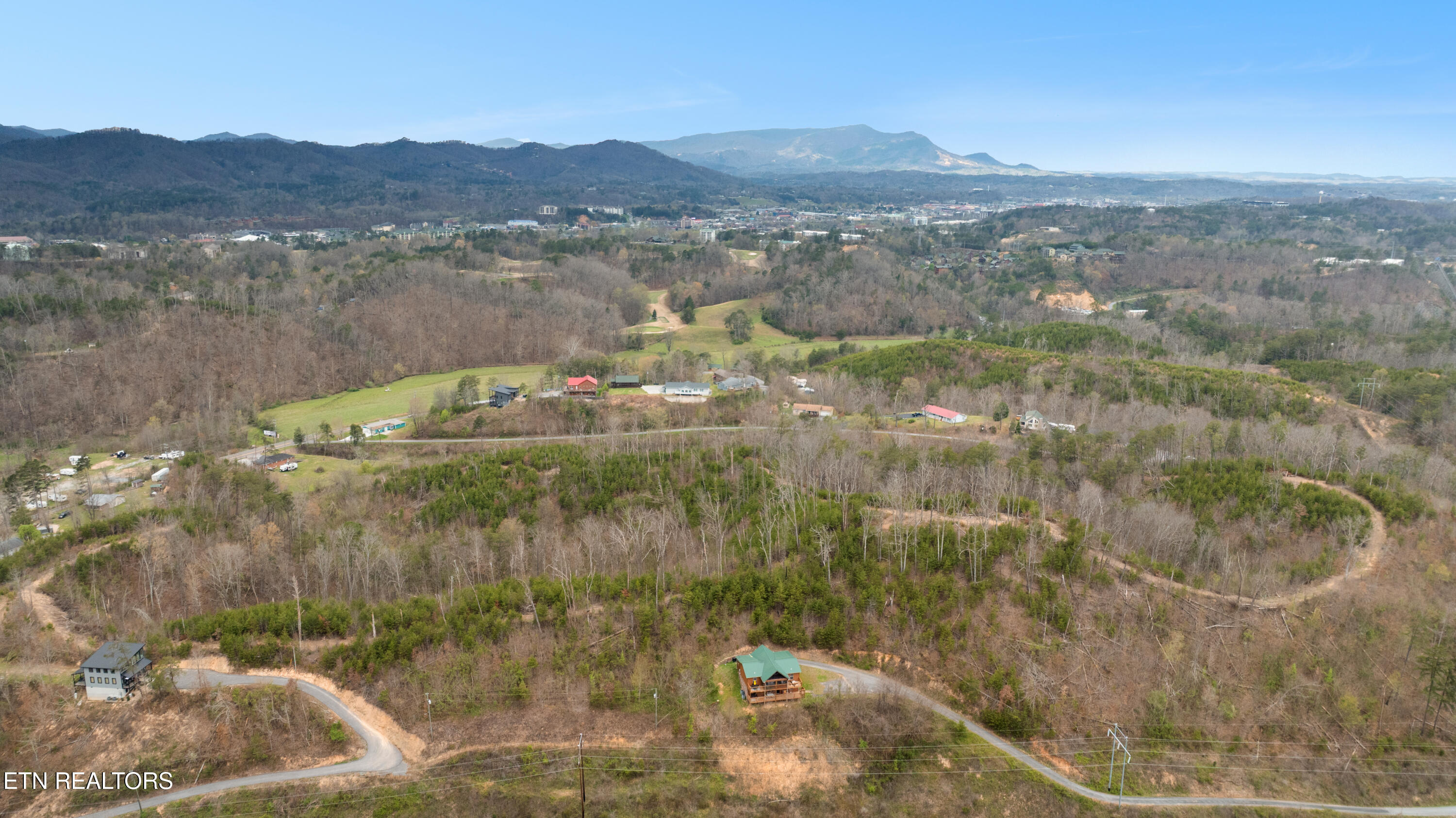 1661 Mitchell Drive Sevierville TN 37876
