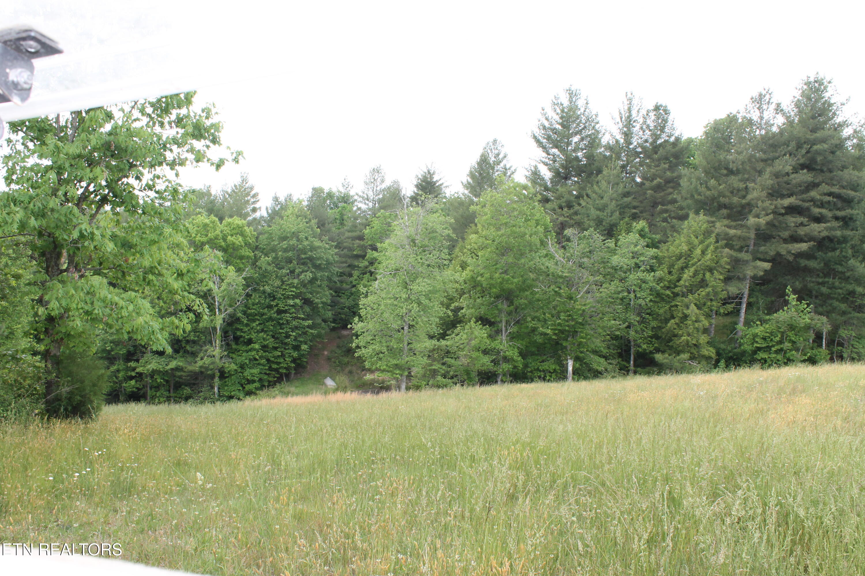 232 Wright Cemetery Road Allardt TN 38504