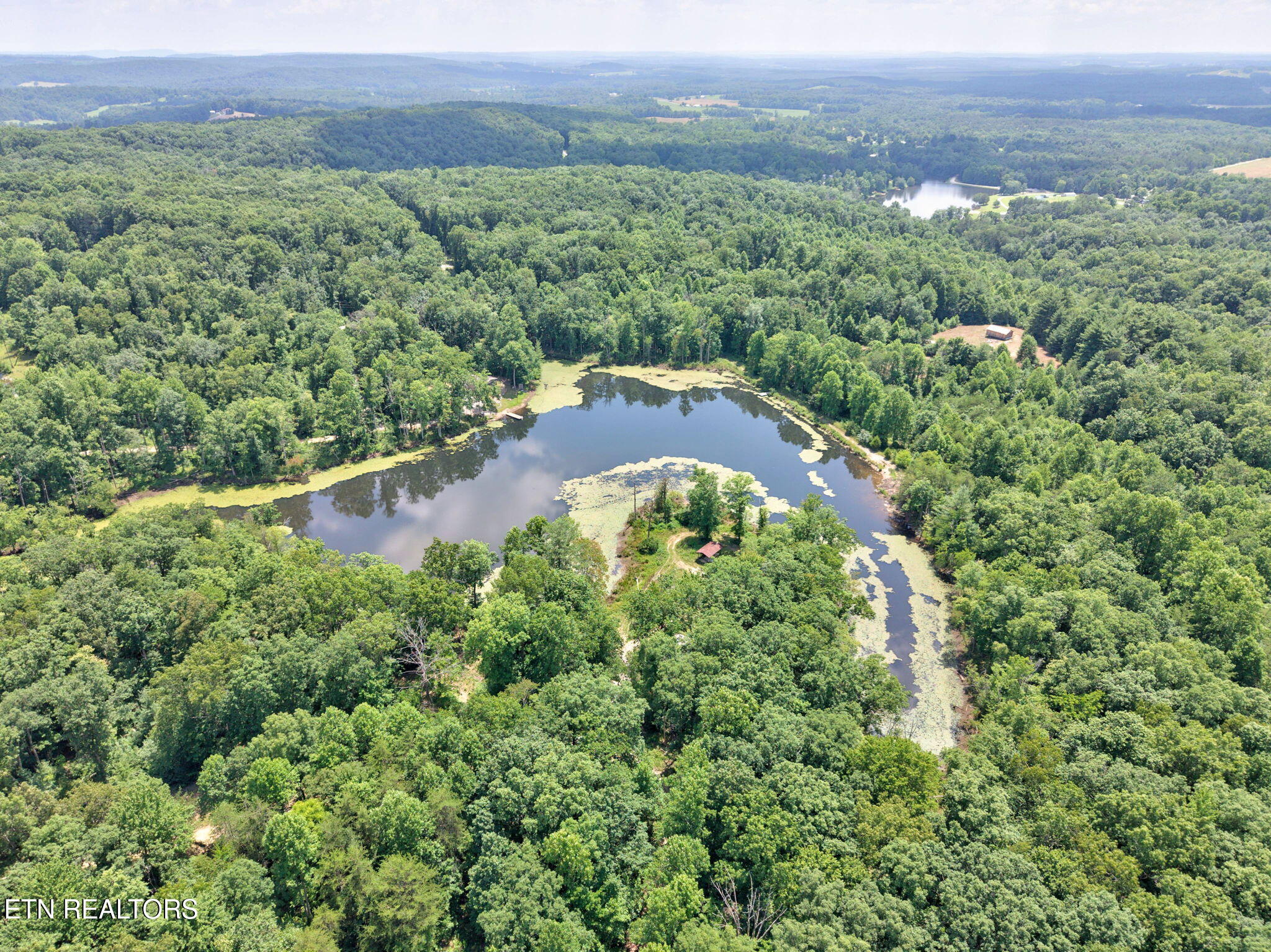 36AC Kentucky Drive Crossville TN 38572