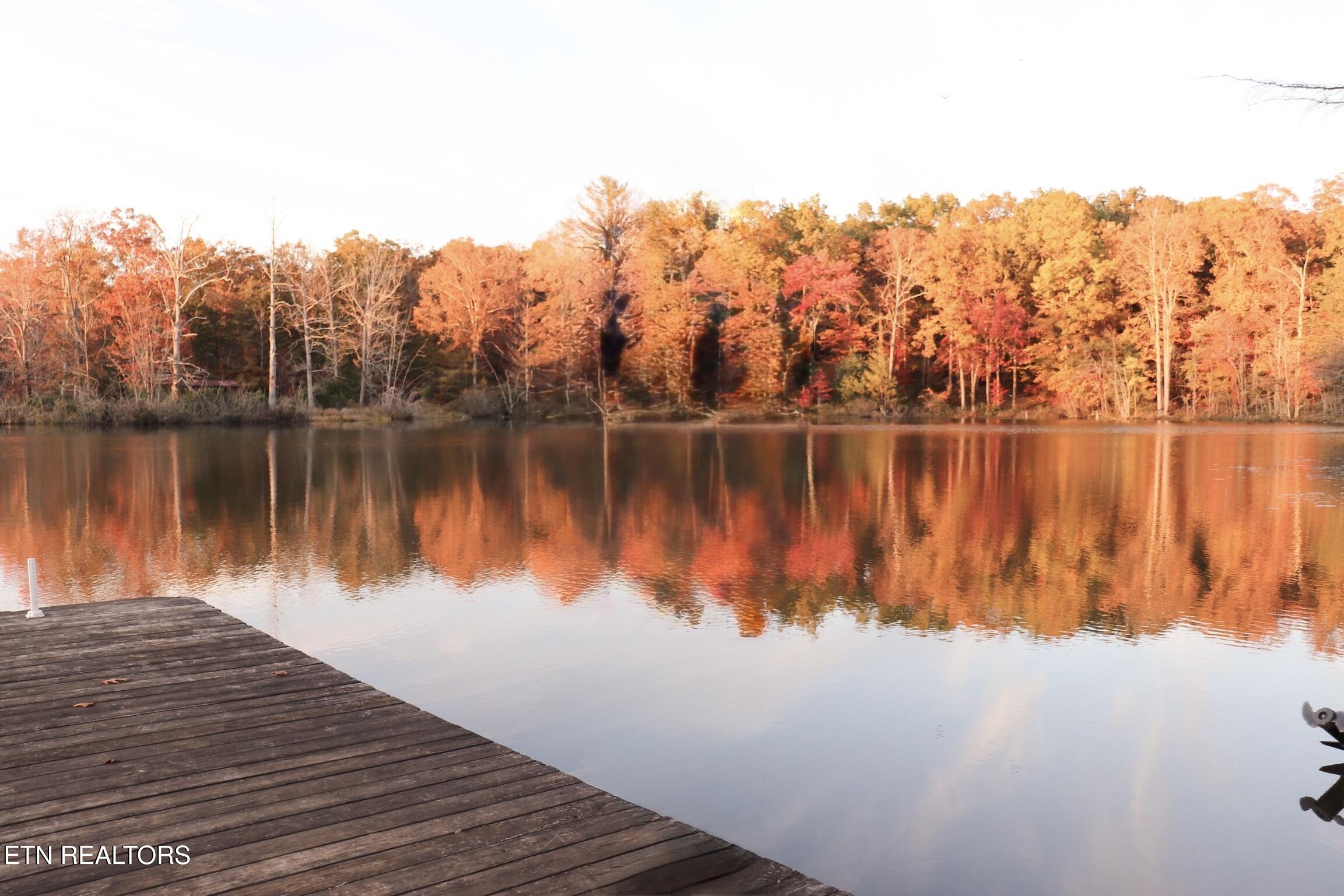 36AC Kentucky Drive Crossville TN 38572