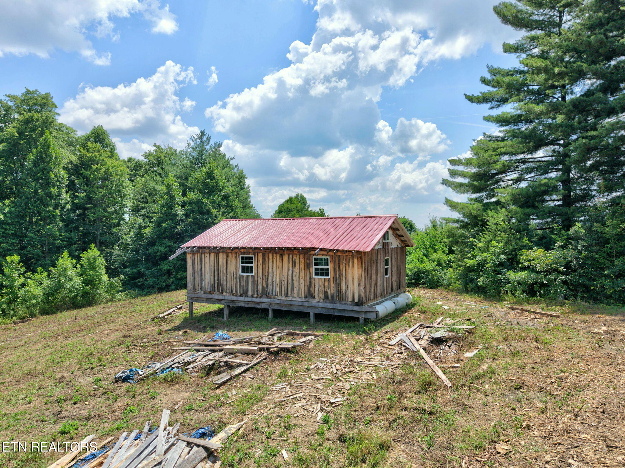 36AC Kentucky Drive Crossville TN 38572