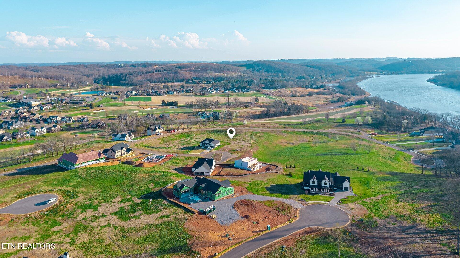 145 Purple Iris Place Loudon TN 37774