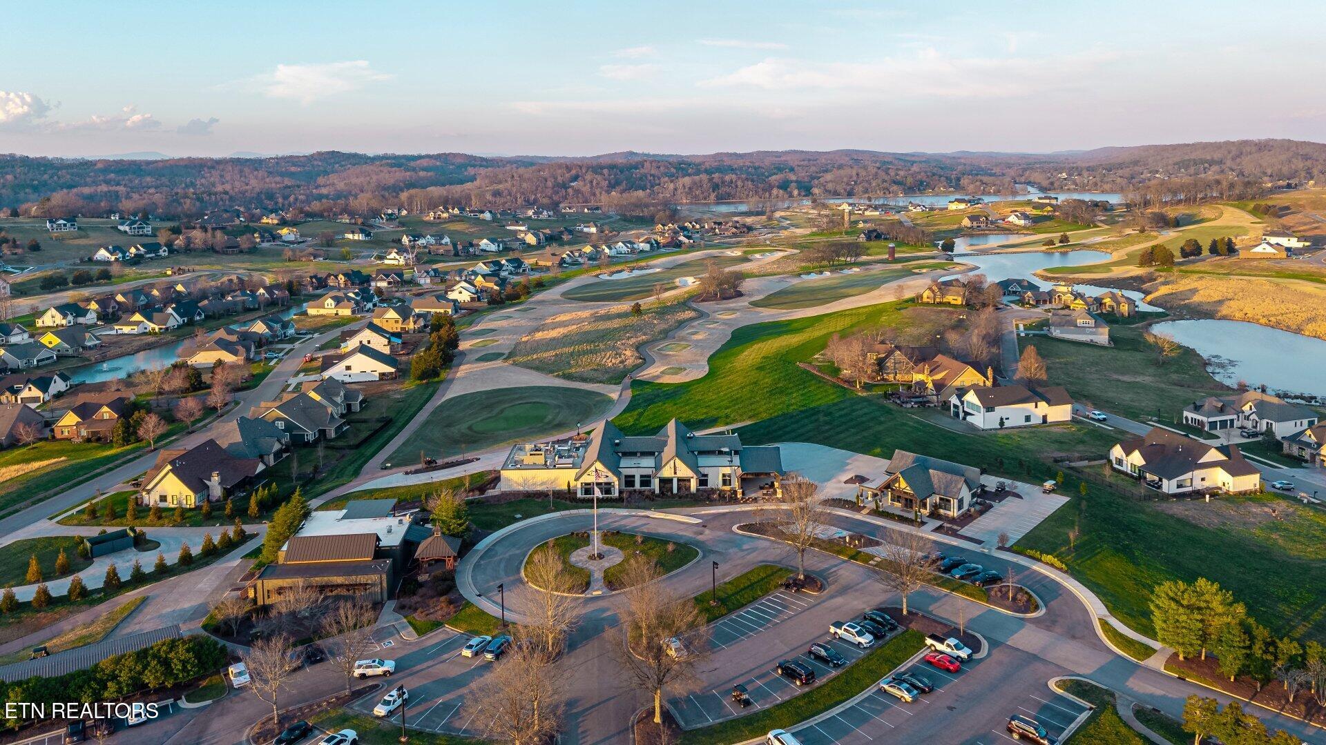 145 Purple Iris Place Loudon TN 37774