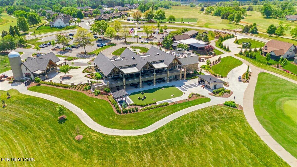 145 Purple Iris Place Loudon TN 37774