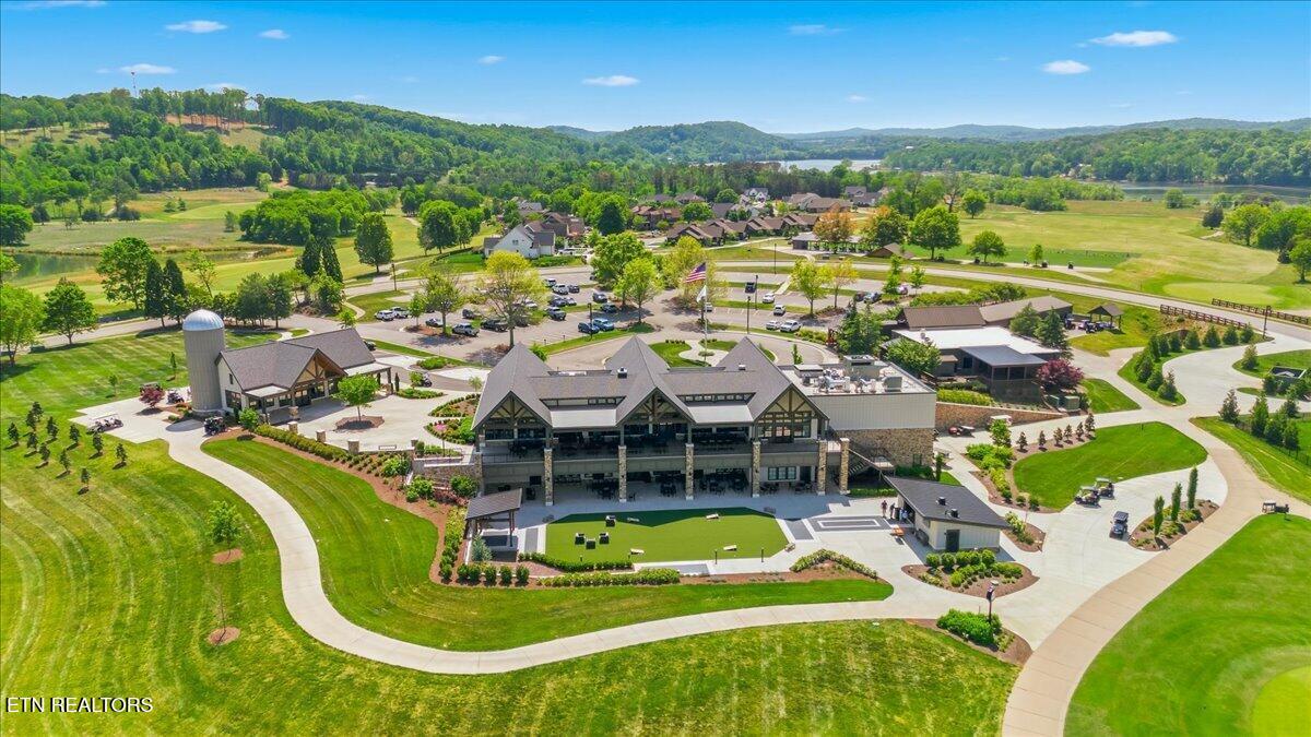 145 Purple Iris Place Loudon TN 37774