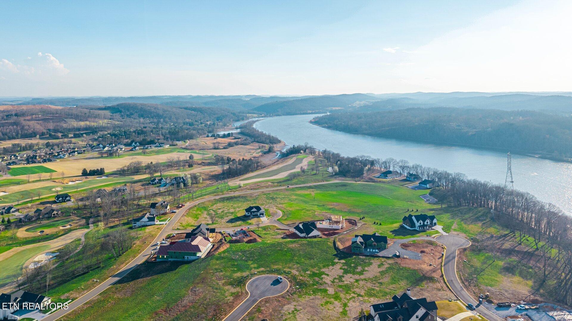 145 Purple Iris Place Loudon TN 37774