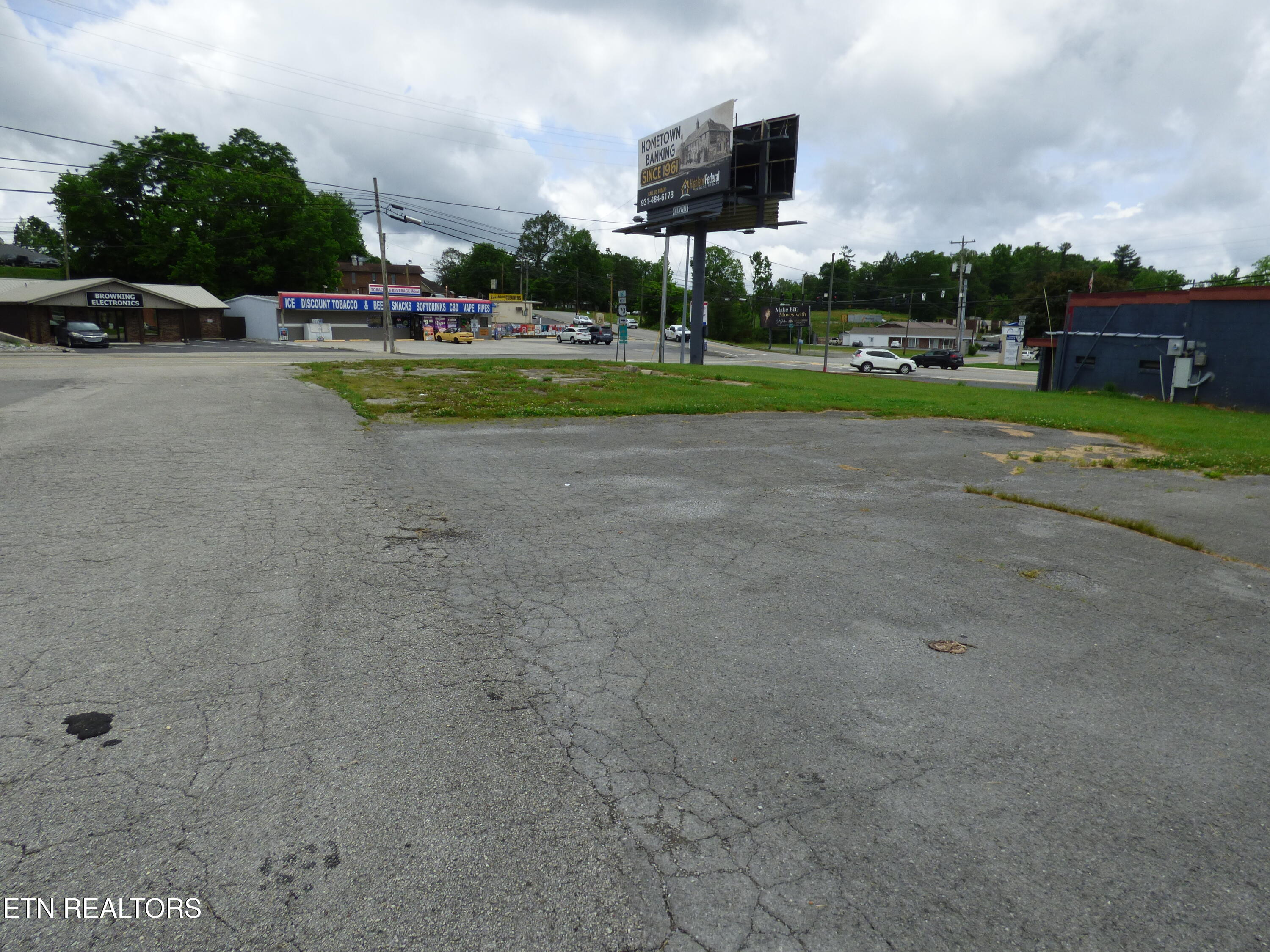 Lantana Road Crossville TN 38555
