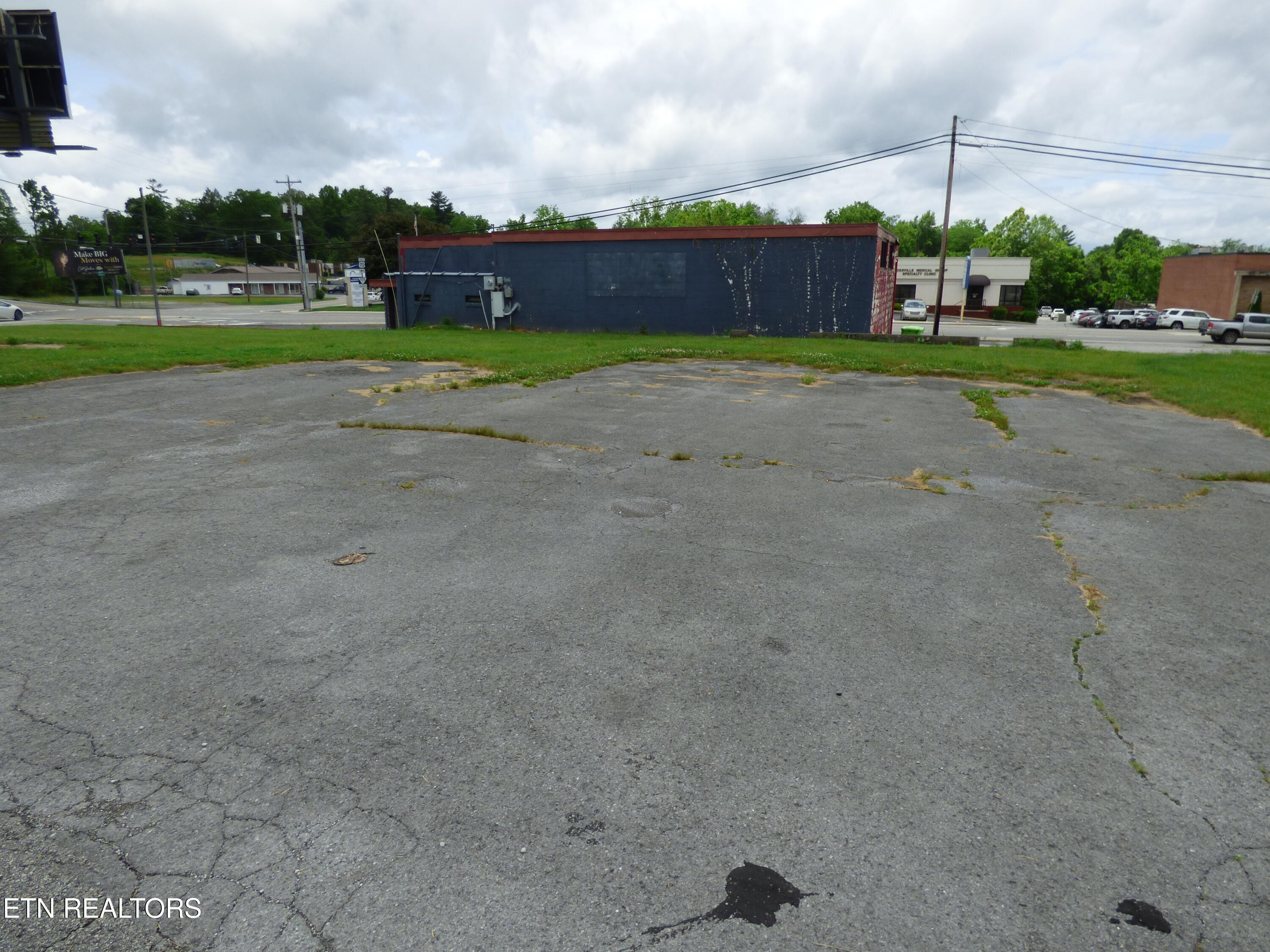 Lantana Road Crossville TN 38555