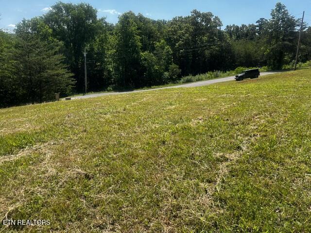 759 Emerald Avenue Kodak TN 37764