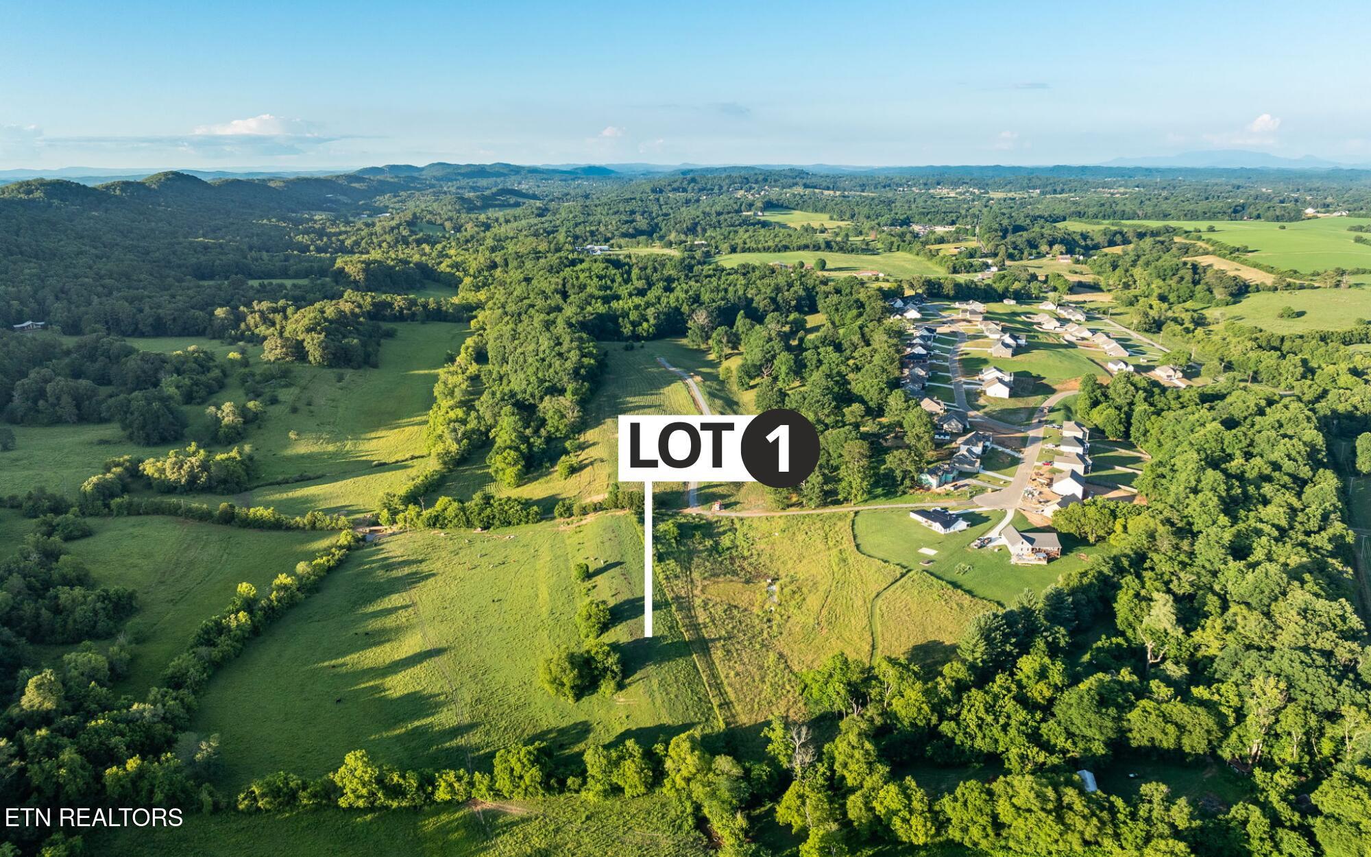 803 Franklin Crossing Maryville TN 37804