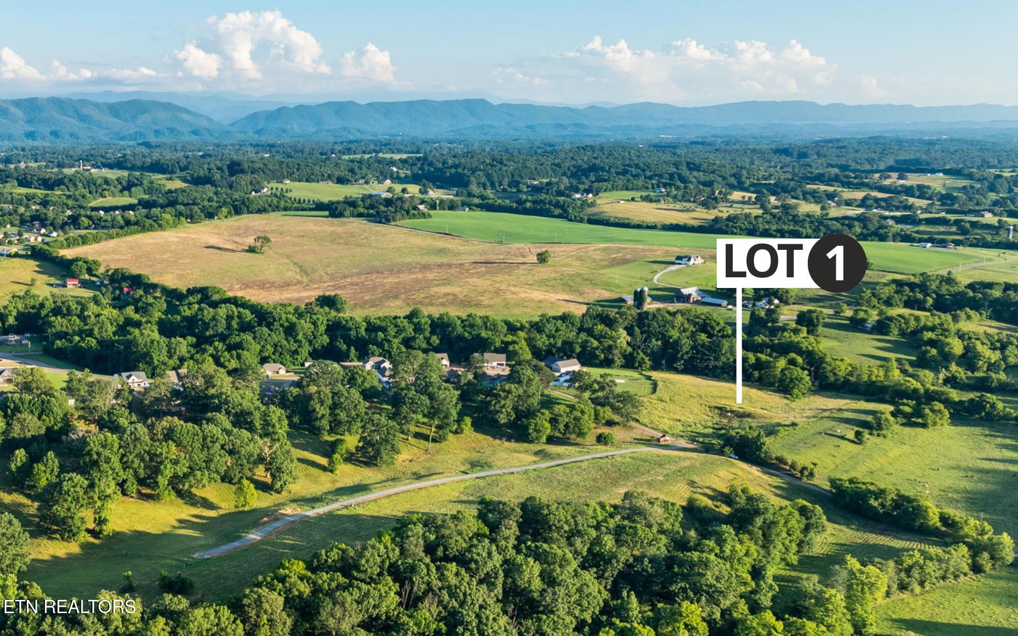 803 Franklin Crossing Maryville TN 37804