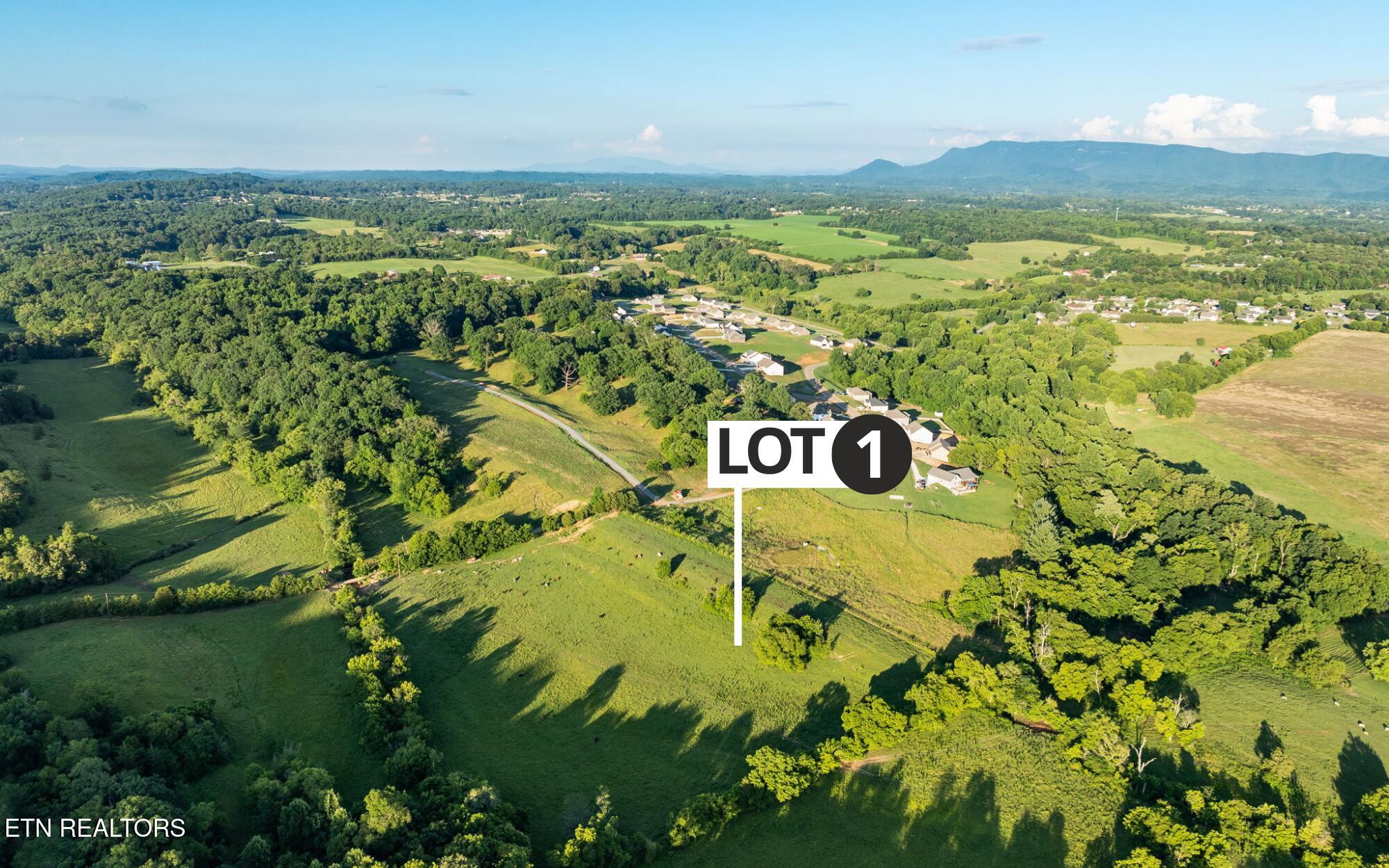 803 Franklin Crossing Maryville TN 37804