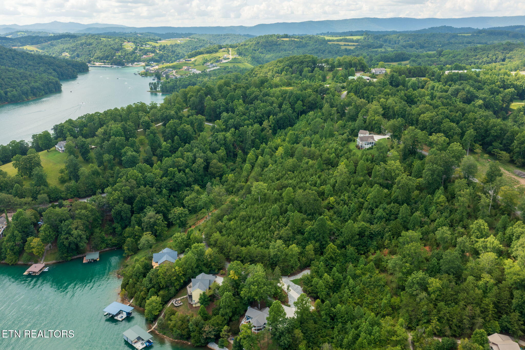Lot 21 Buckeye Landing Lafollette TN 37766