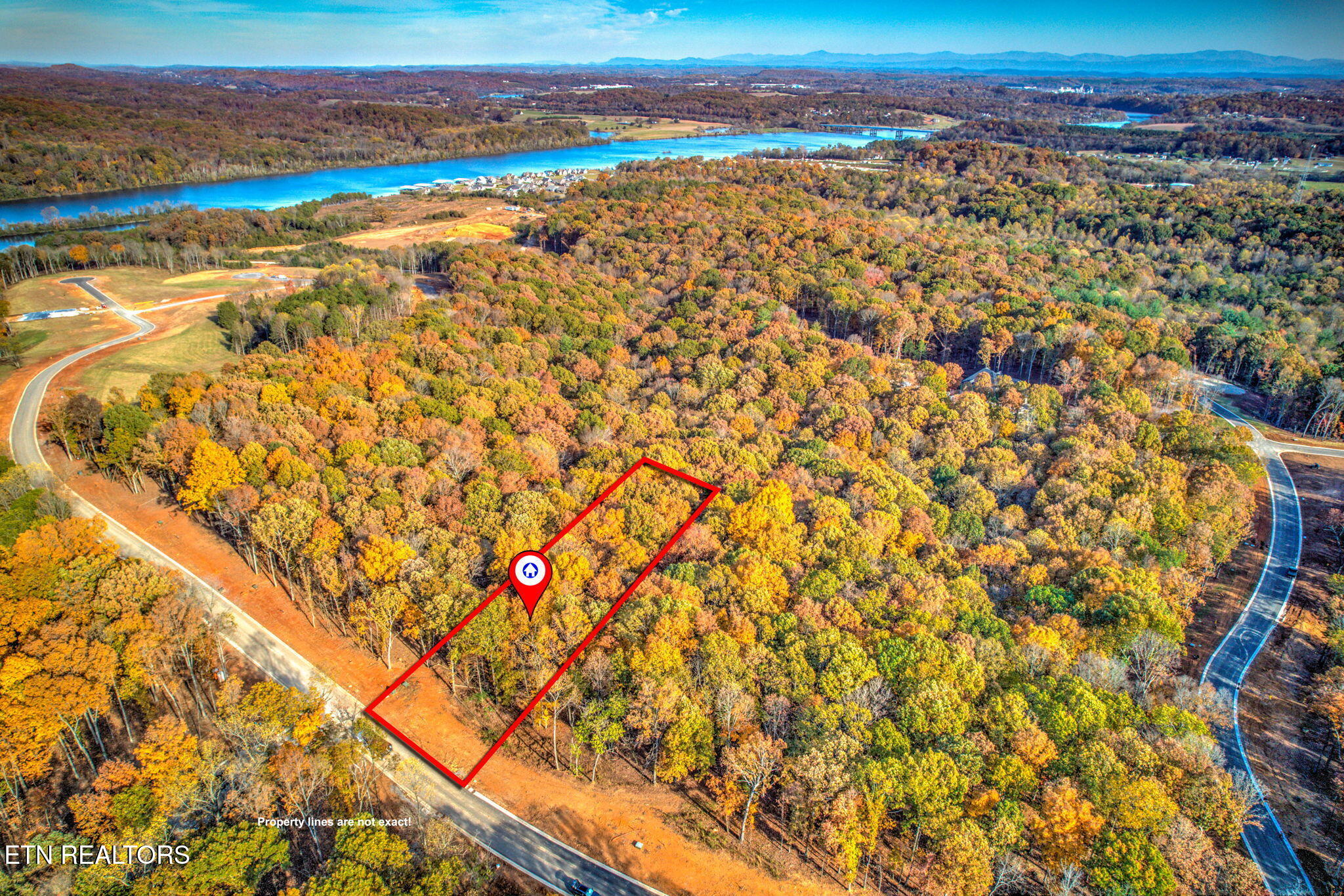 3010 Old Dogwood Trail Loudon TN 37774