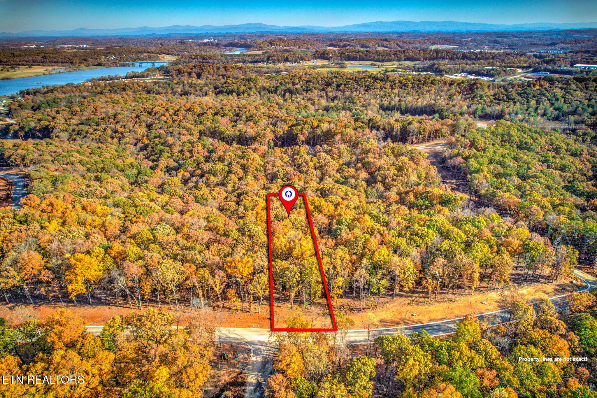 3010 Old Dogwood Trail Loudon TN 37774