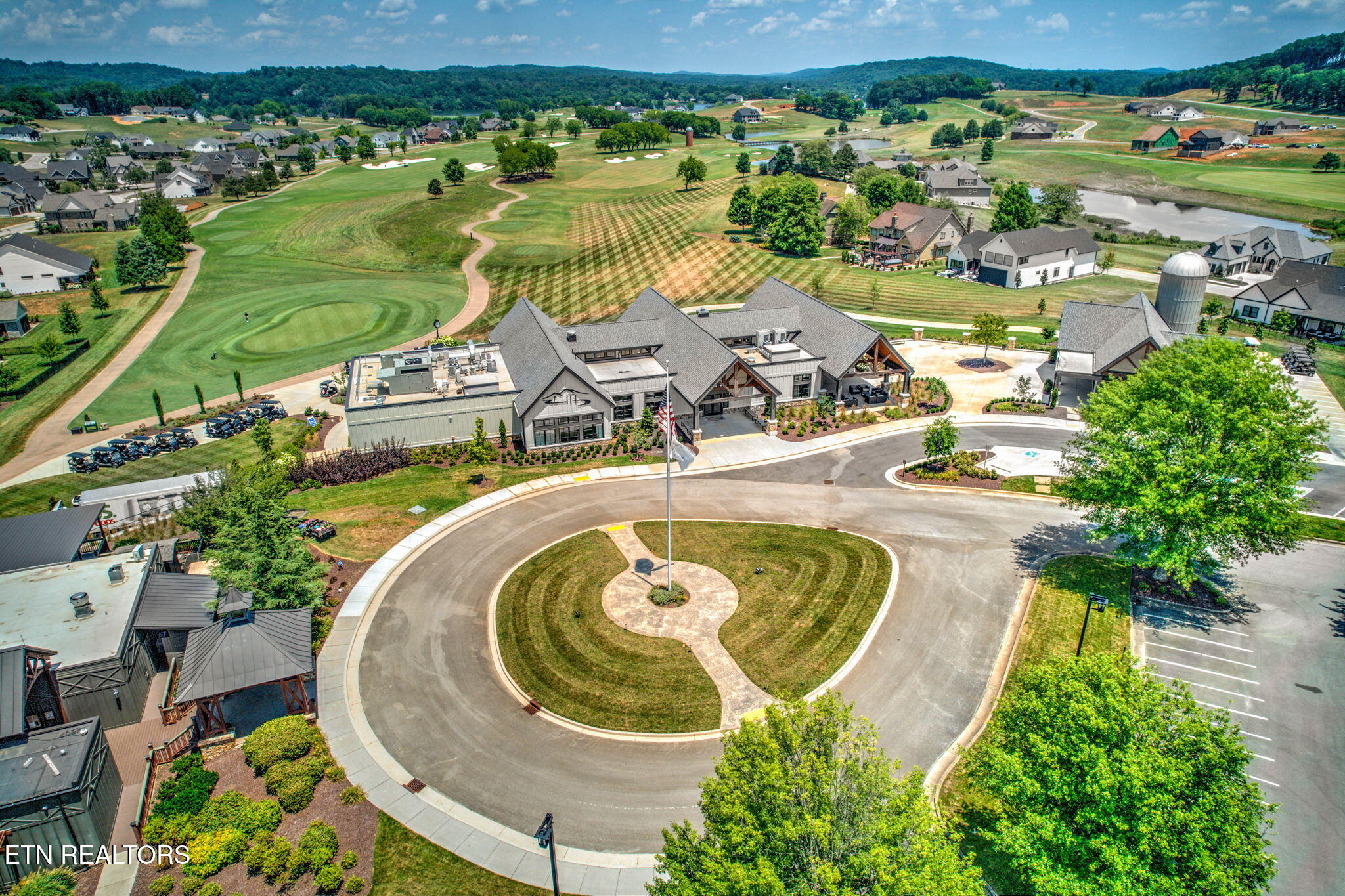 3010 Old Dogwood Trail Loudon TN 37774