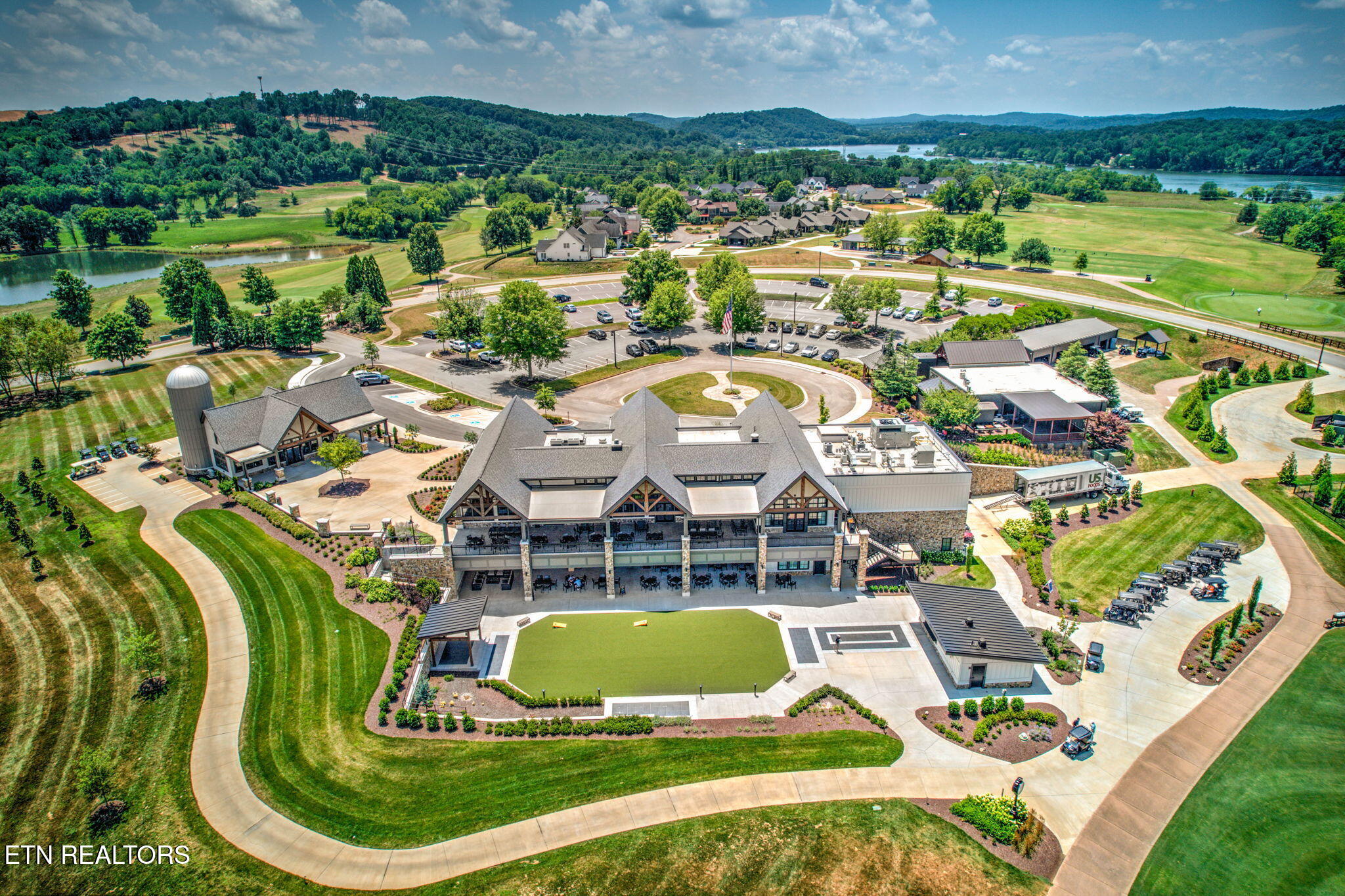 3010 Old Dogwood Trail Loudon TN 37774
