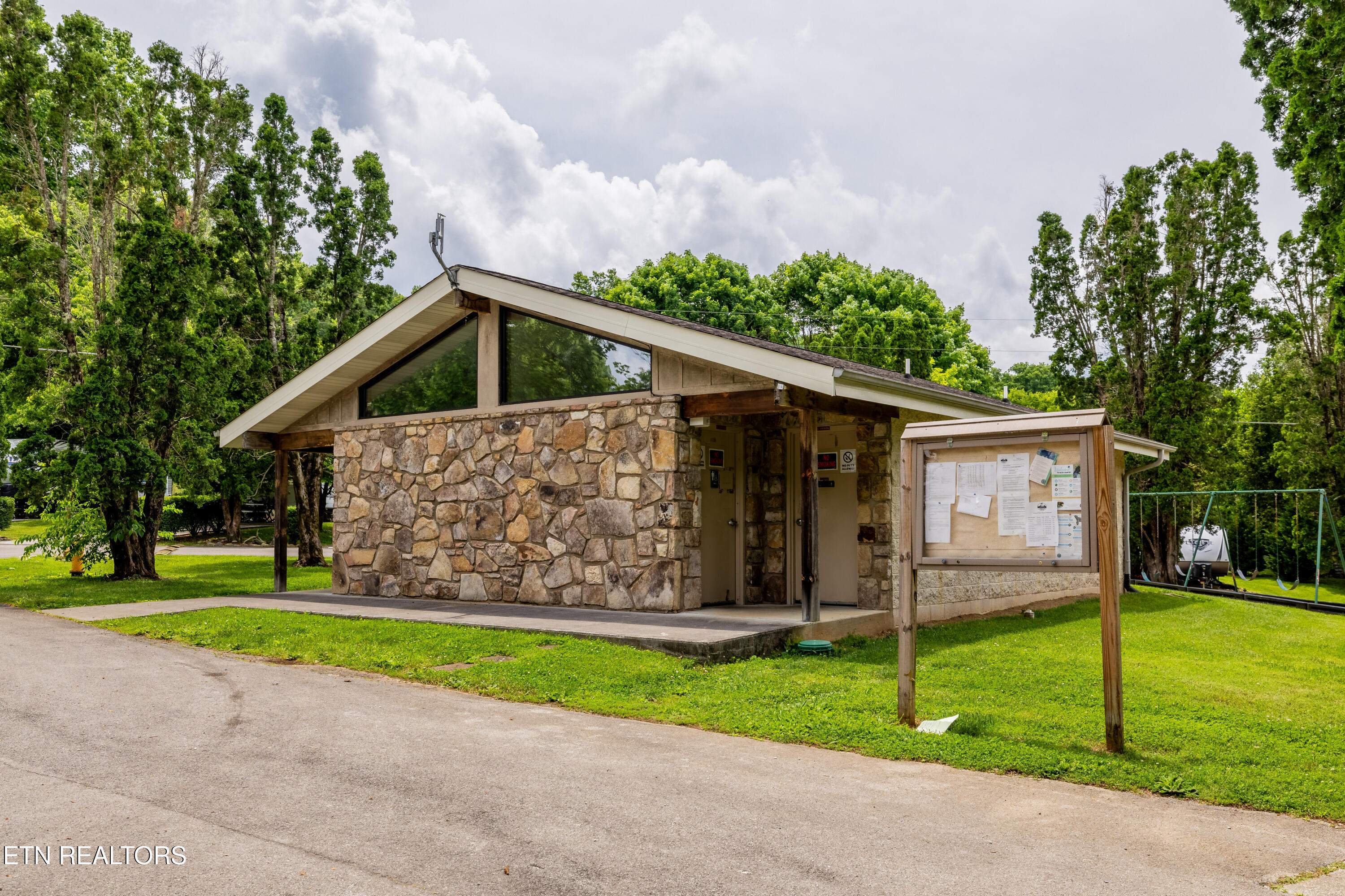 Lot 51 Highway 73 Townsend TN 37882