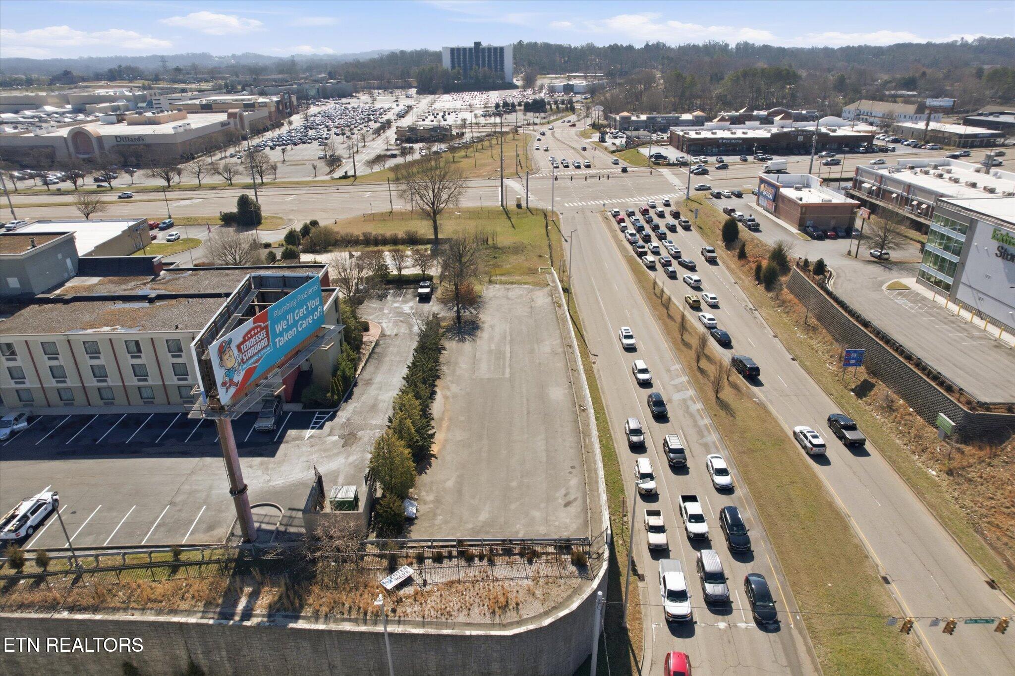 0 Kingston Pike Knoxville TN 37919