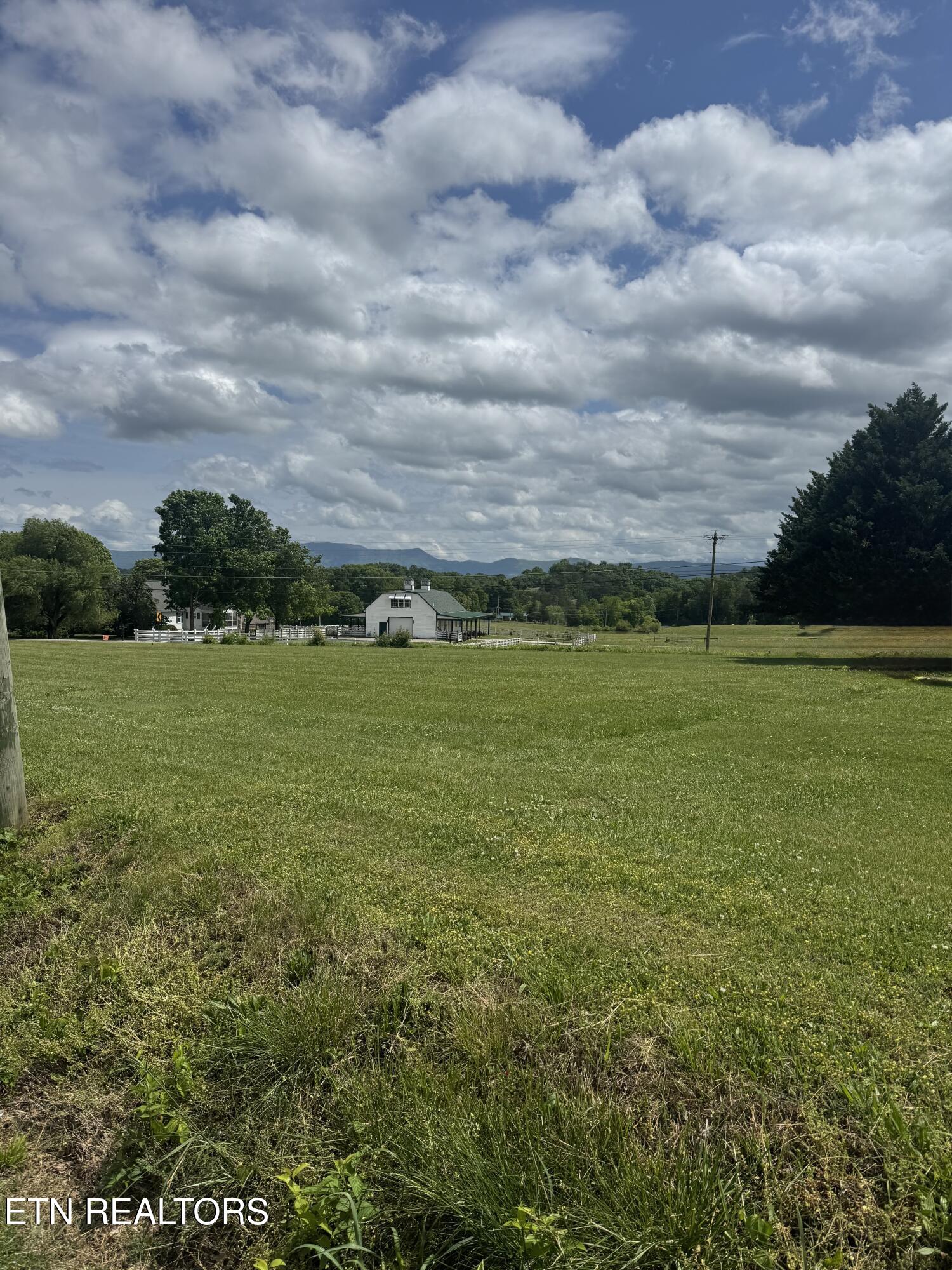 Highway 139 Dandridge TN 37725