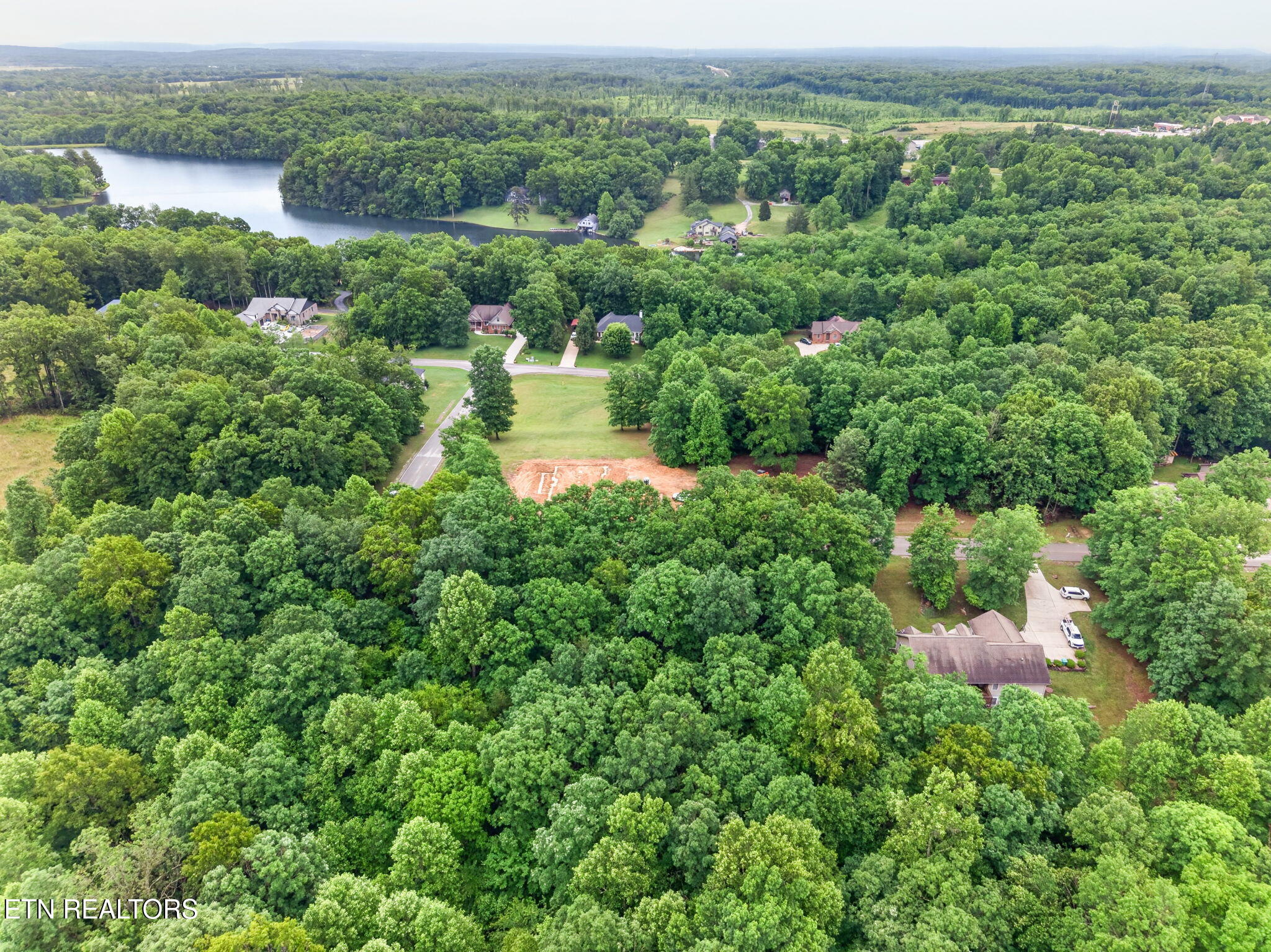 2022 Cumberland View Drive Crossville TN 38571