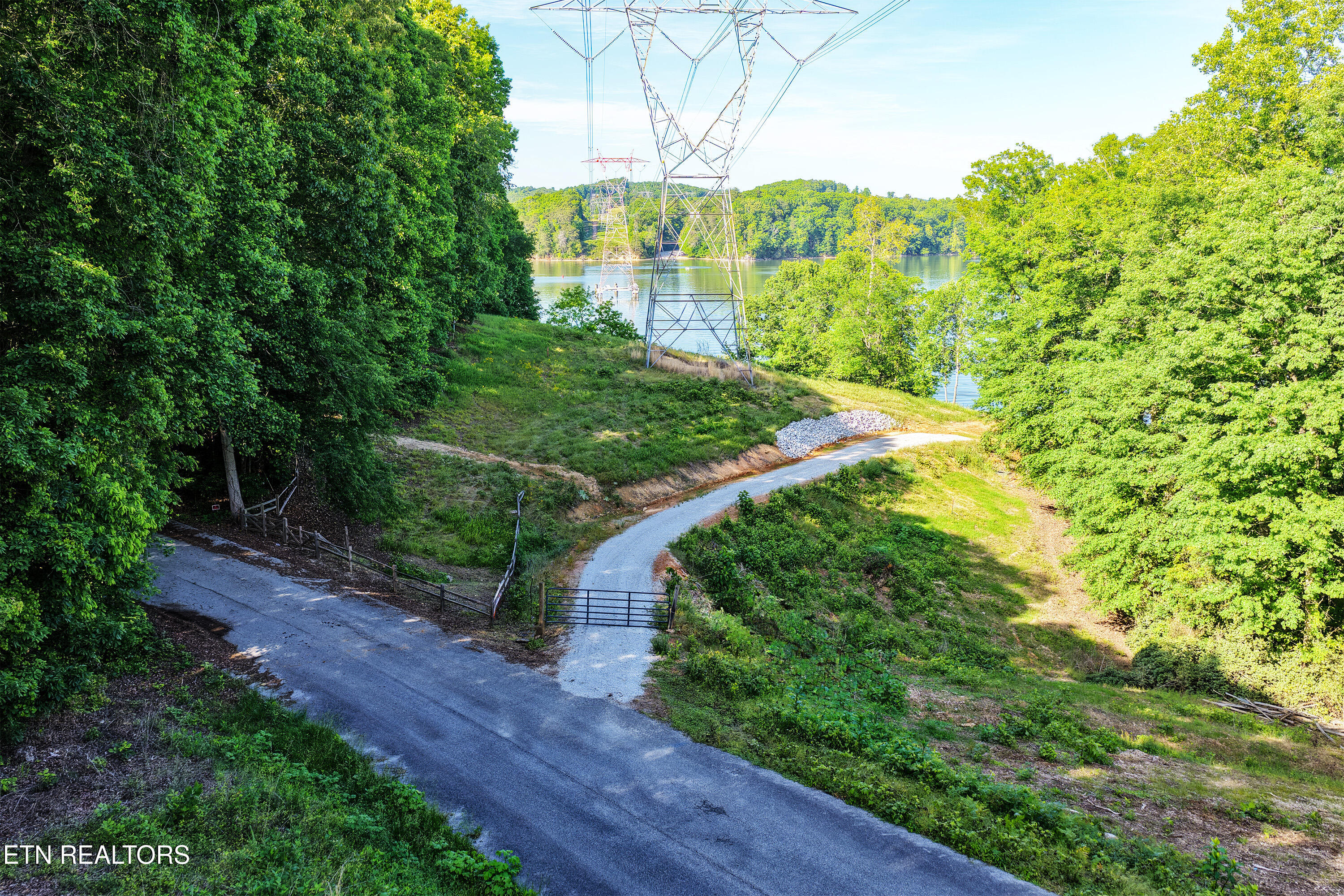 175 Tanasi Trail Kingston TN 37763