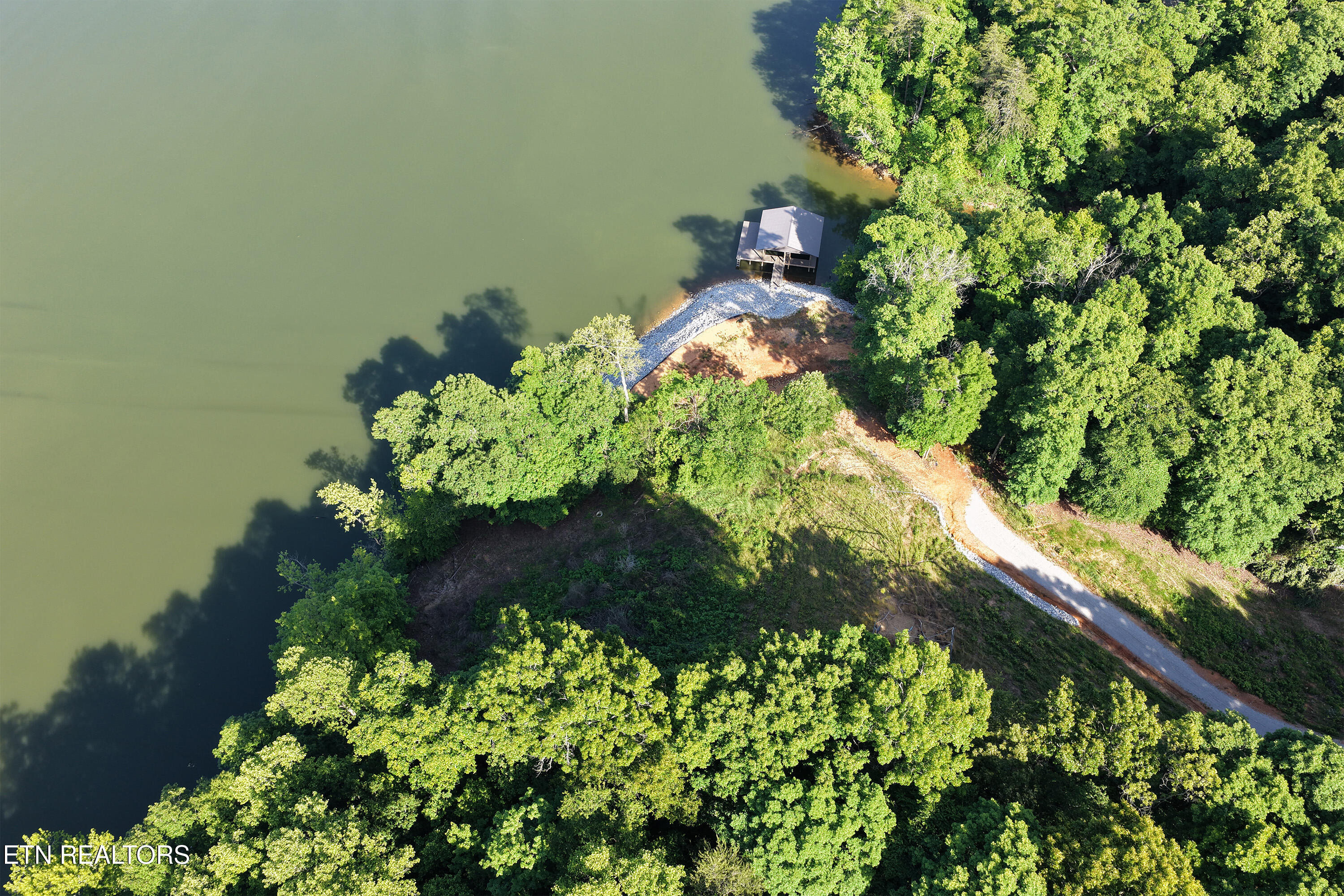 175 Tanasi Trail Kingston TN 37763