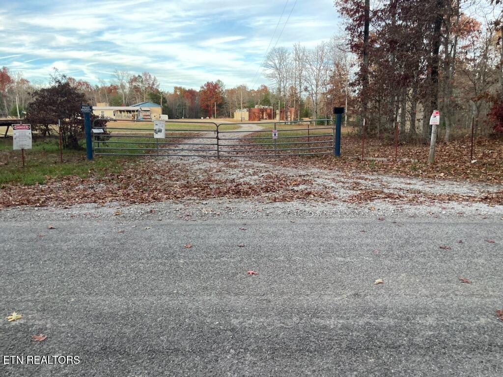 240 Perkins Trail Deer Lodge TN 37726
