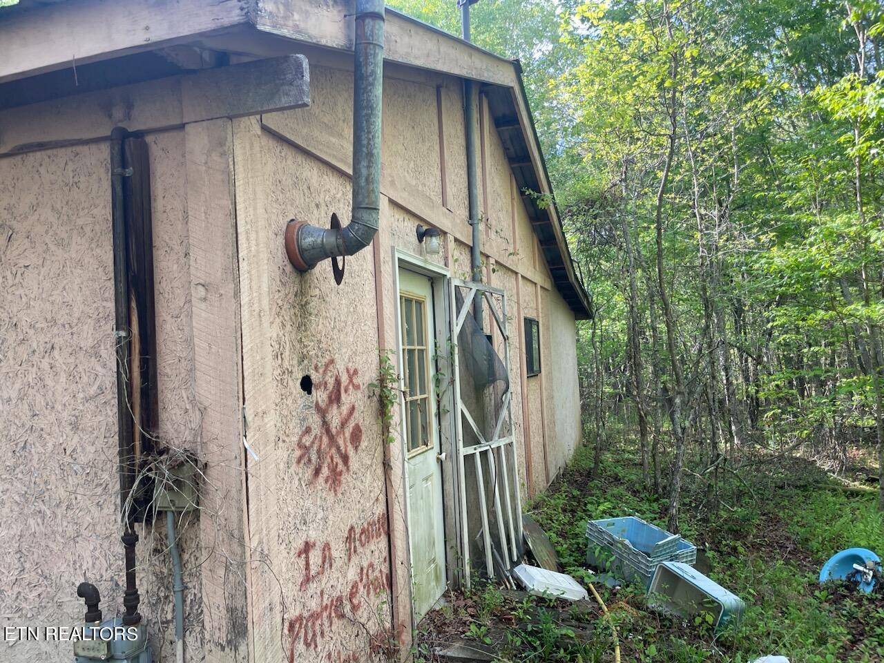 240 Perkins Trail Deer Lodge TN 37726