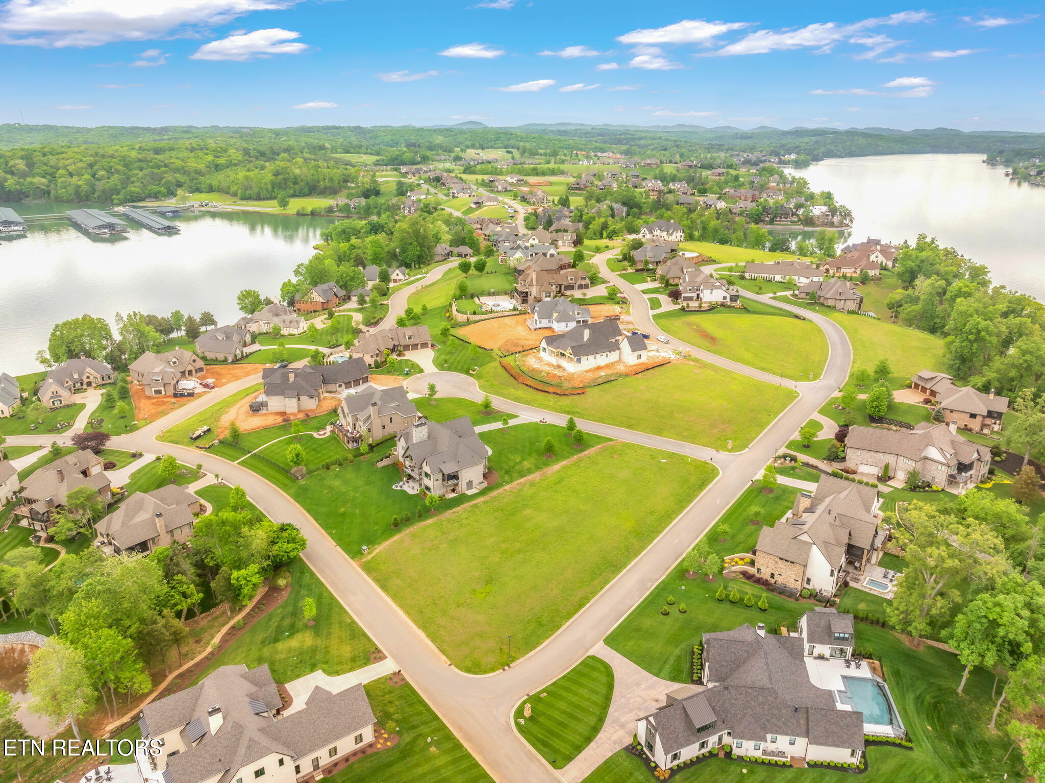 165 Captains Way Lenoir City TN 37772