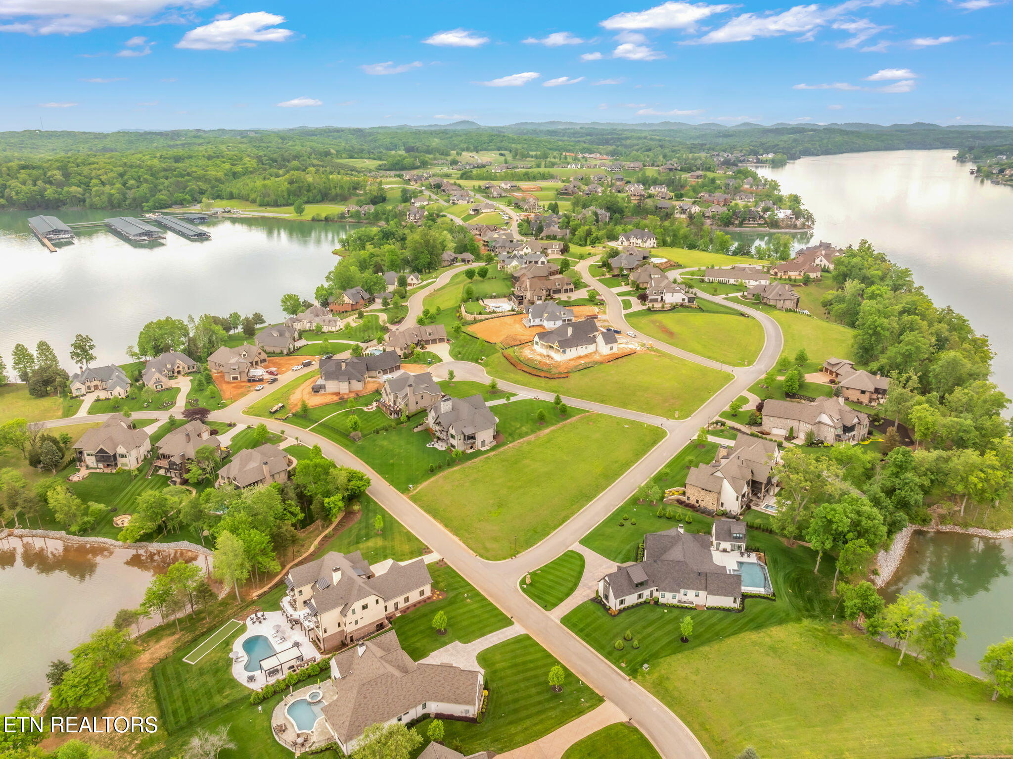 165 Captains Way Lenoir City TN 37772