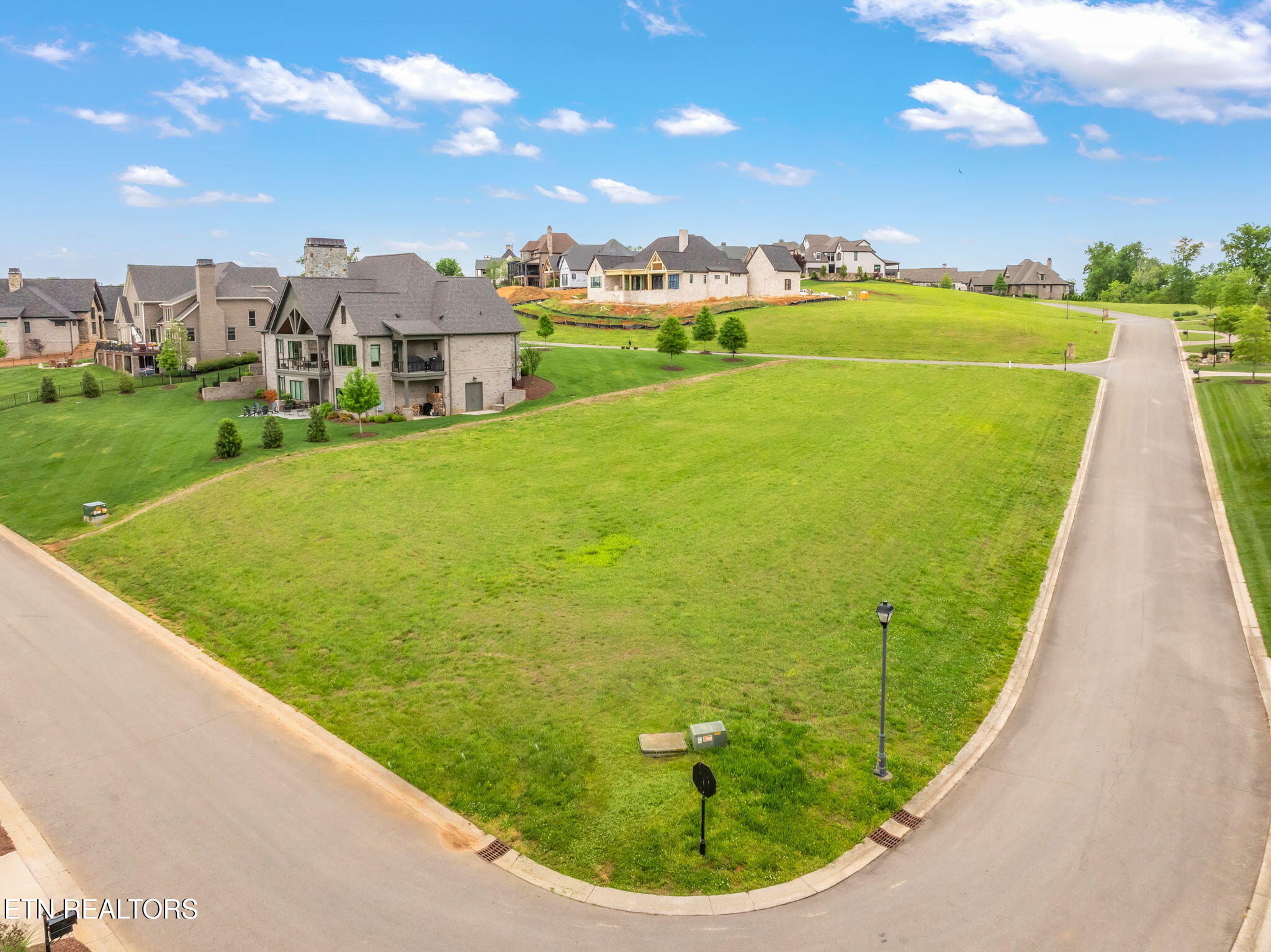 165 Captains Way Lenoir City TN 37772