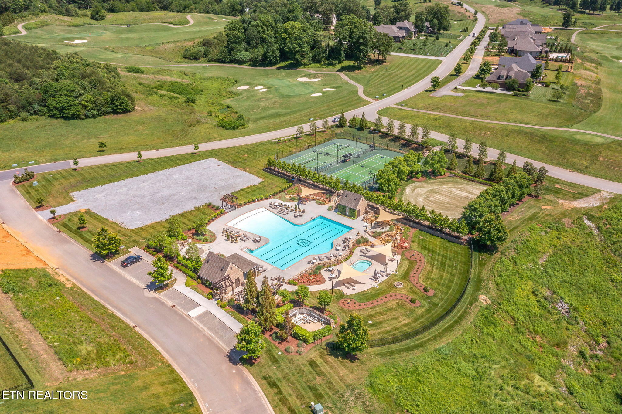 165 Captains Way Lenoir City TN 37772