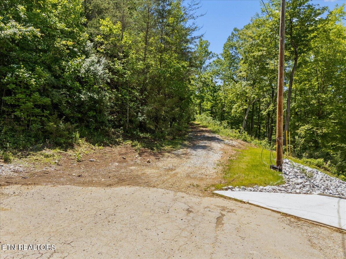 Shanghai Landing Lane Lafollette TN 37766