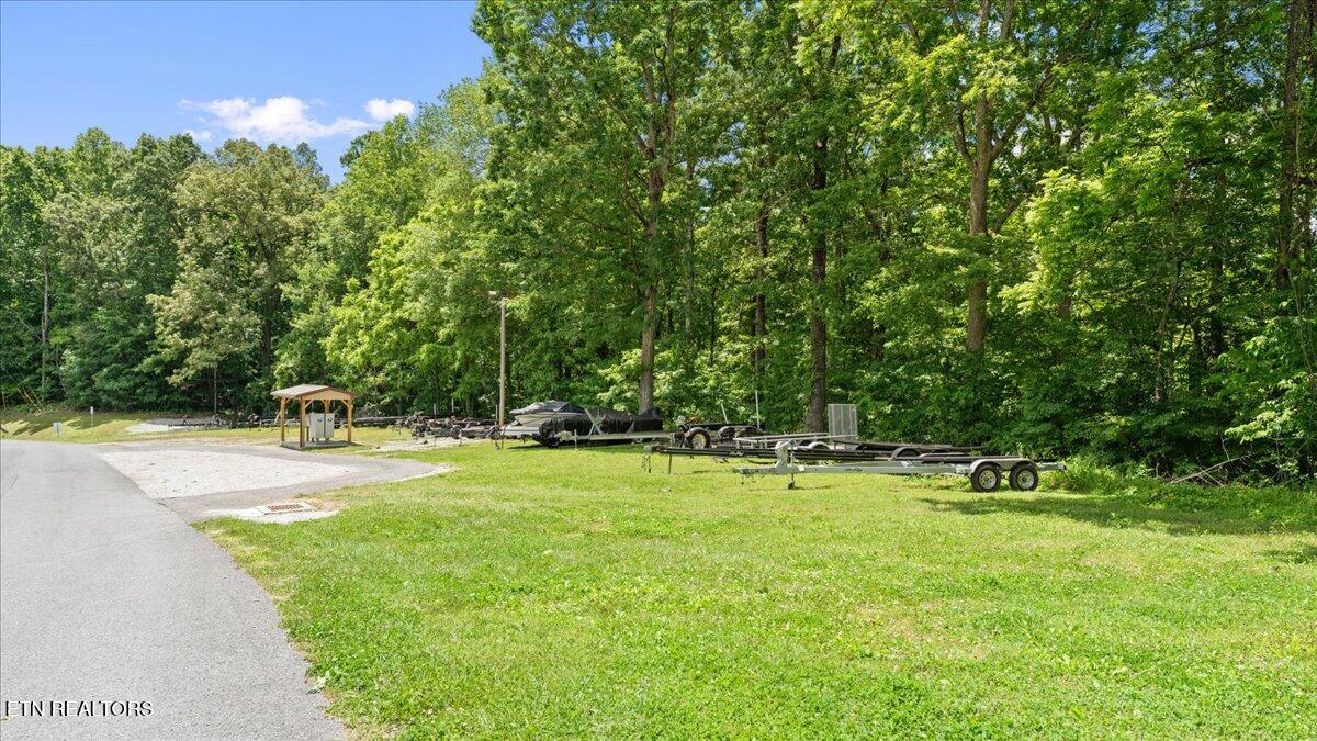 Shanghai Landing Lane Lafollette TN 37766