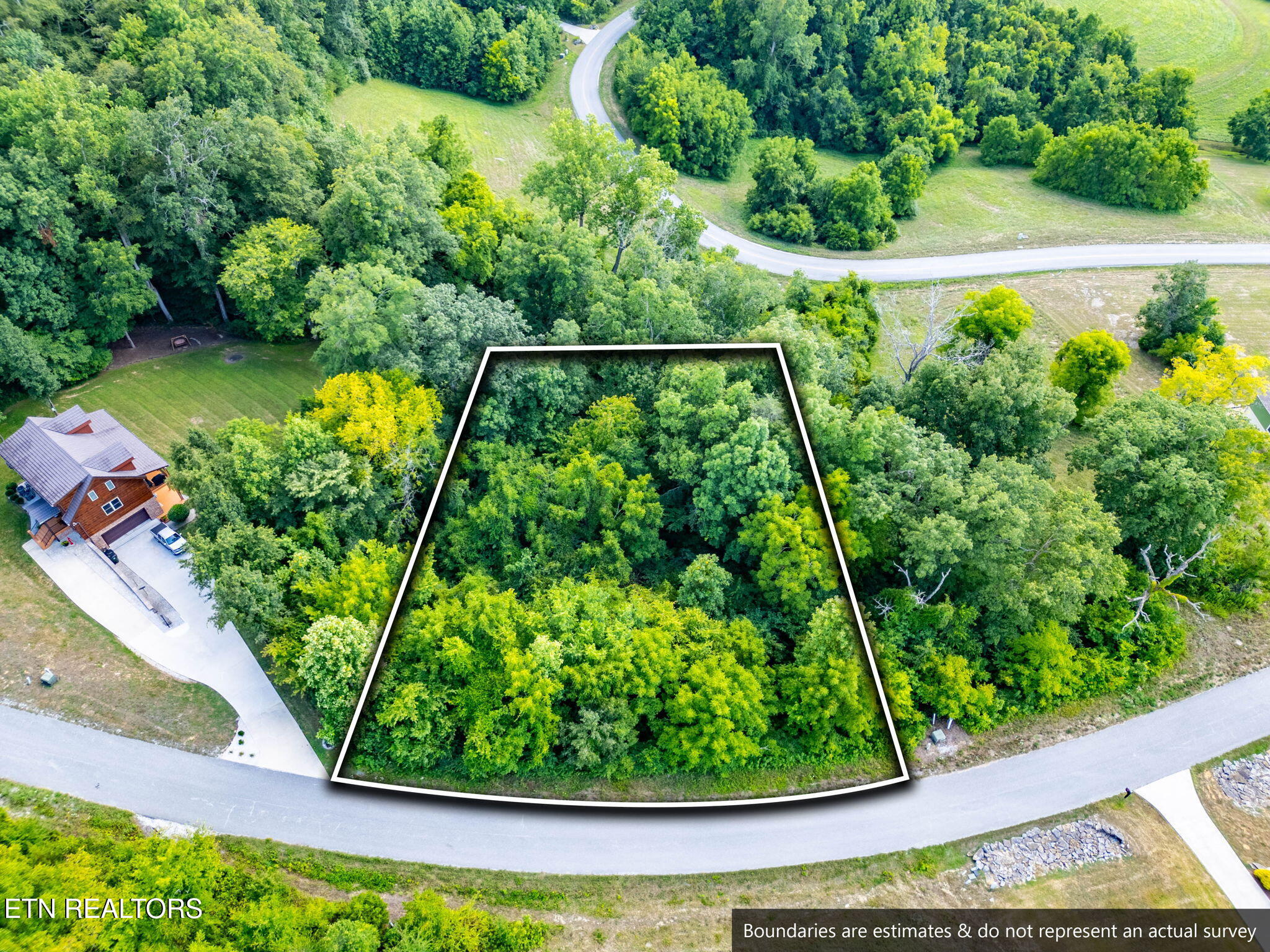 355 Larayne Hollow Road Sharps Chapel TN 37866