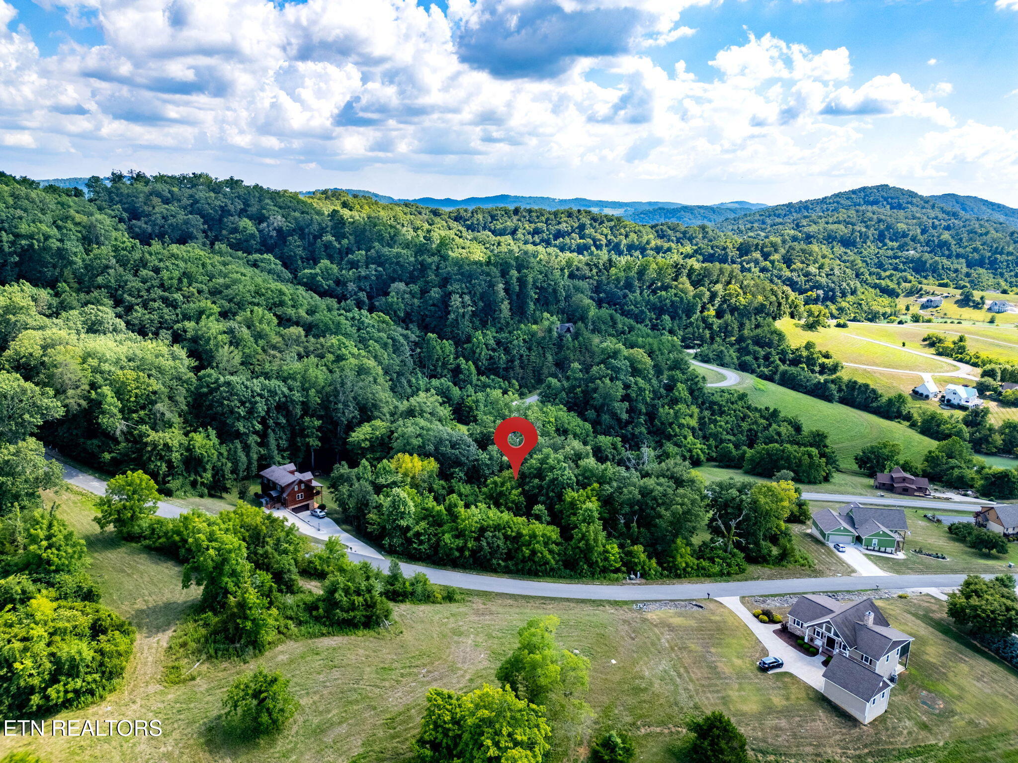 355 Larayne Hollow Road Sharps Chapel TN 37866