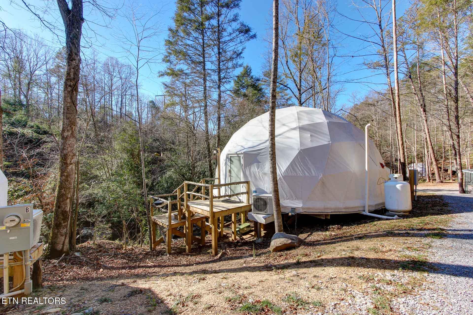 910 Windy Hill Way Cosby TN 37722