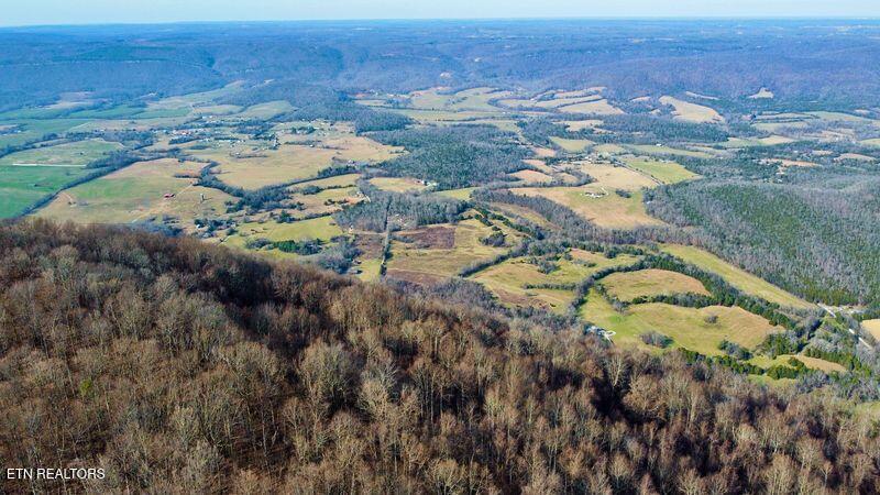 654 Briley Road Spring City TN 37381