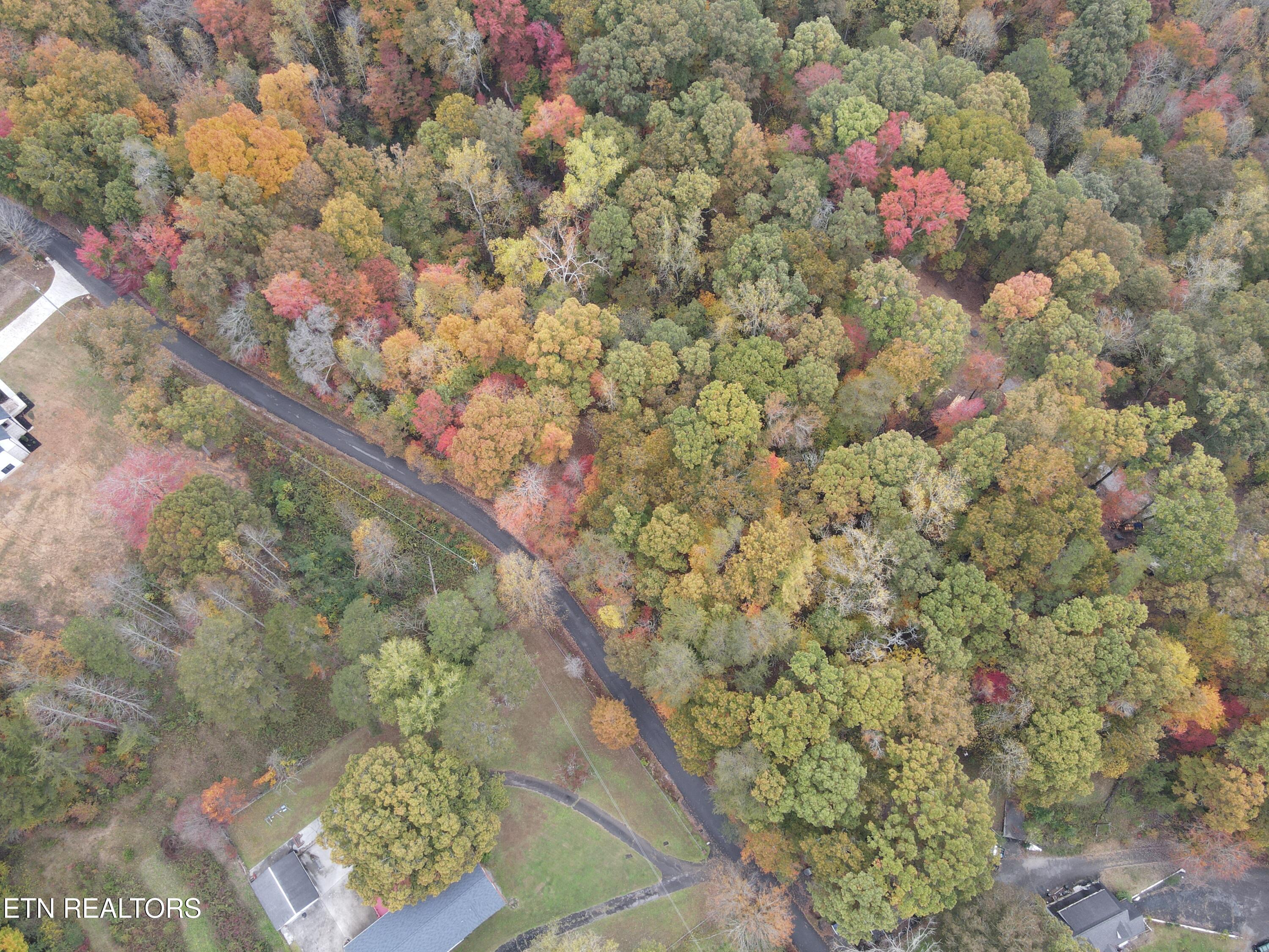 118 Pleasant View Loop Road Clinton TN 37716