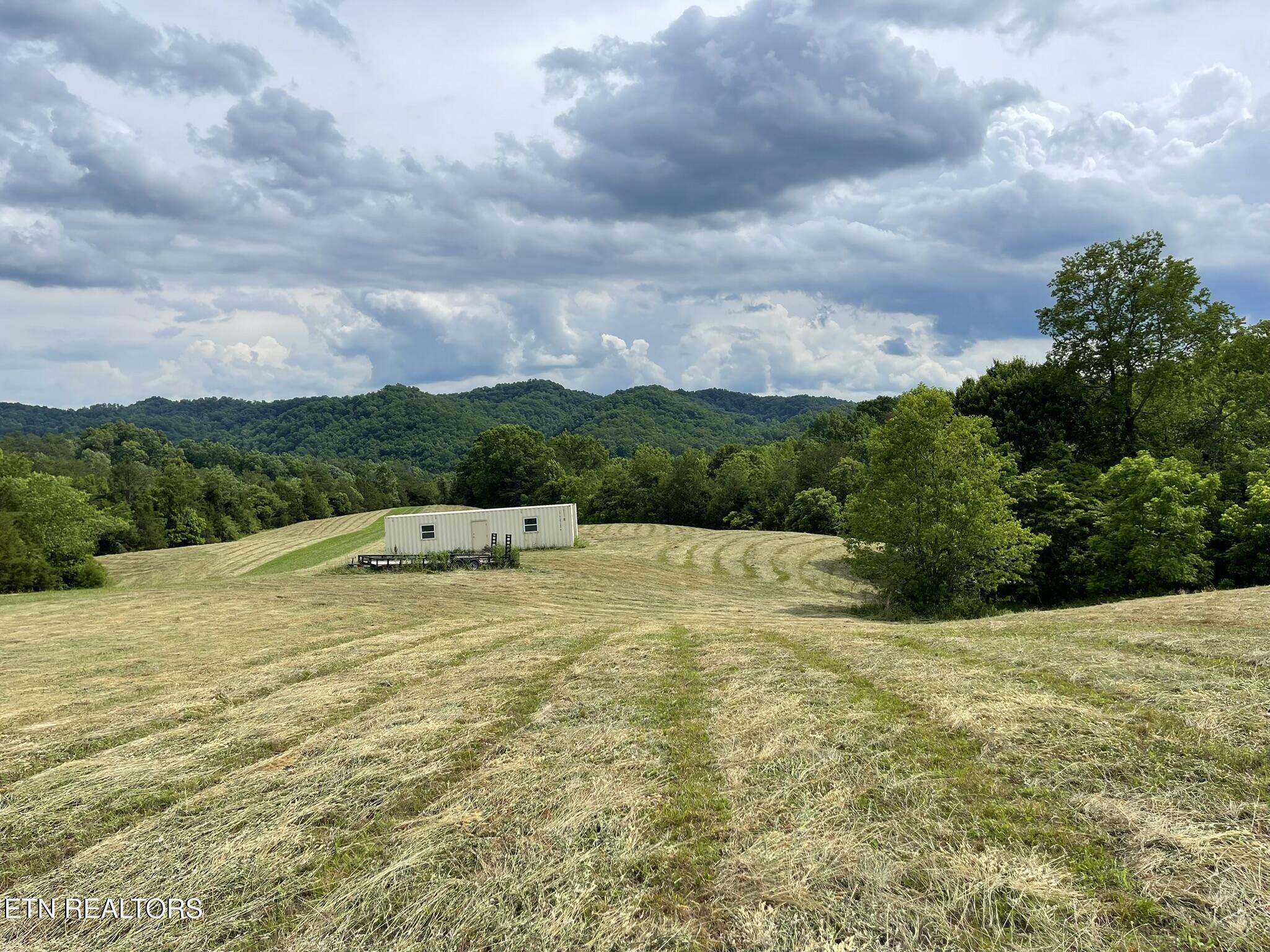 6948 Tazewell Highway Sneedville TN 37869