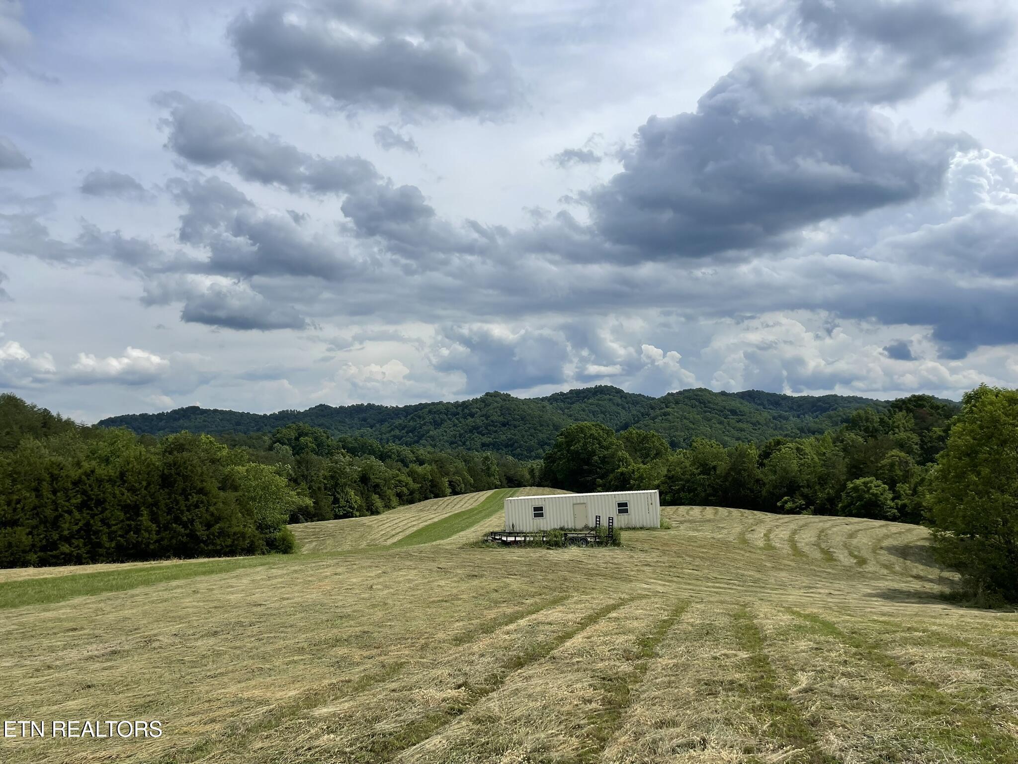 6948 Tazewell Highway Sneedville TN 37869
