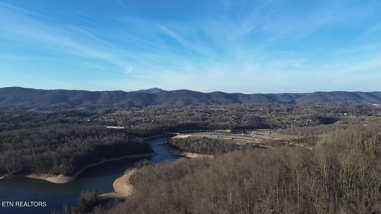 Lake Drive Lane Lafollette TN 37766