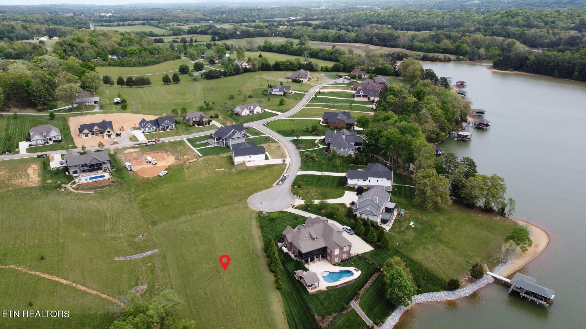 182 Bakers Pointe Greenback TN 37742