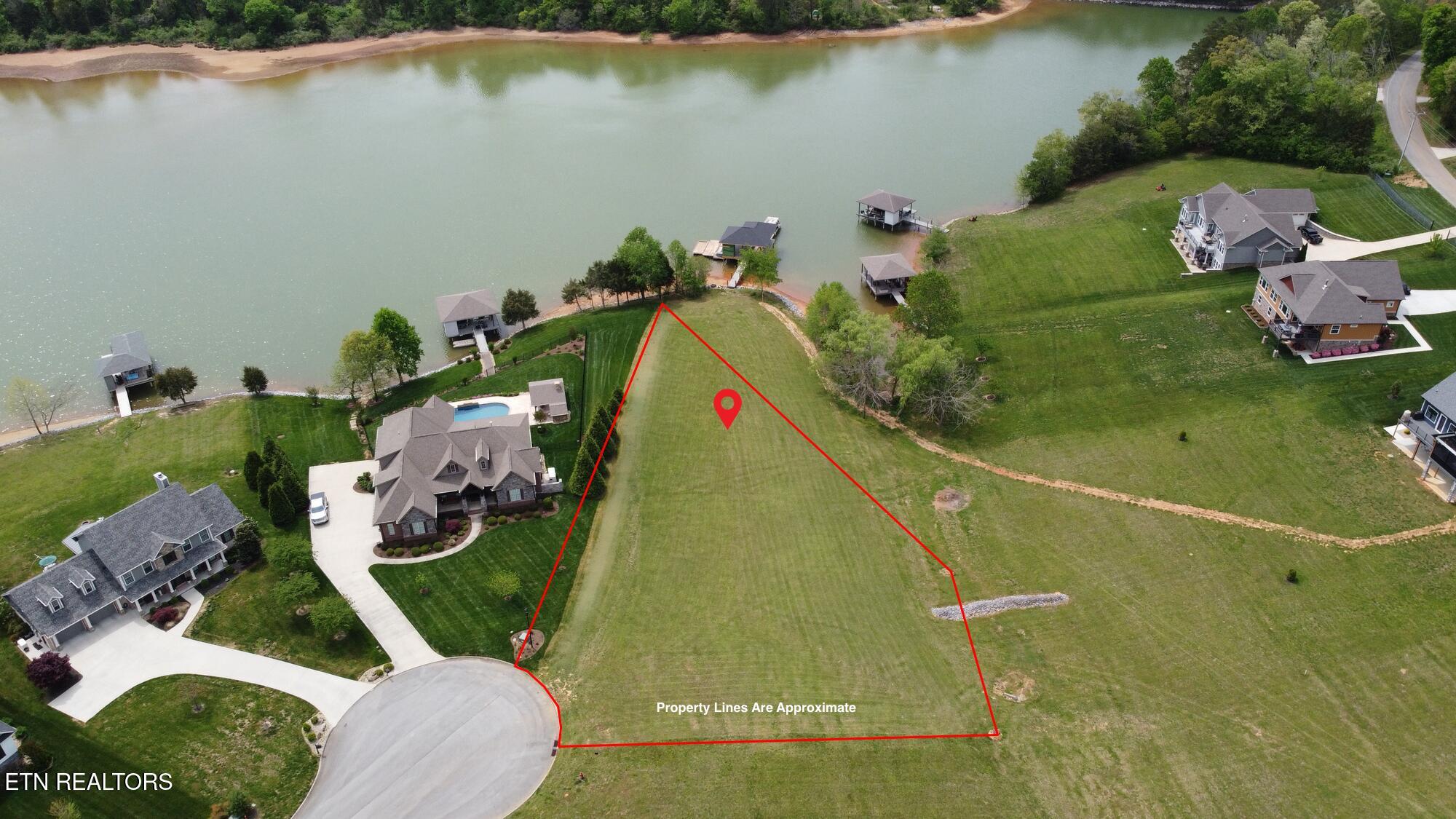 182 Bakers Pointe Greenback TN 37742