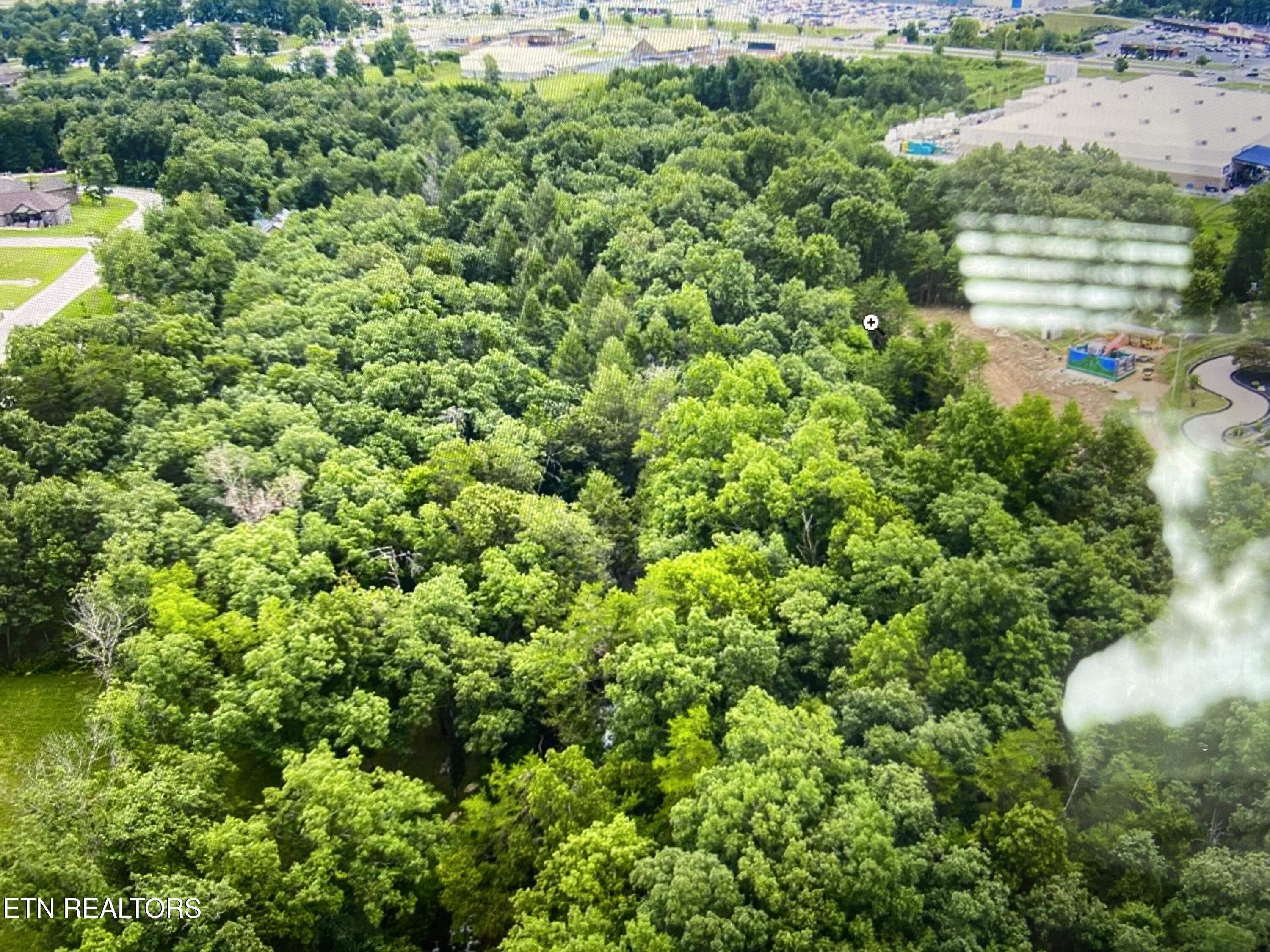 Lot # 2 Highway 127/chuckles Parkway Crossville TN 38555